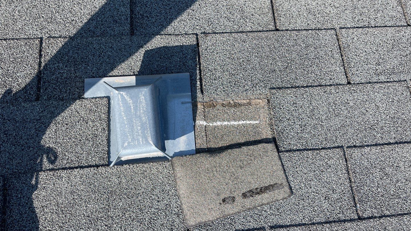 Nampa bungalow gets residential roofing using Owens Corning Oakridge in Teak  by ID Roofing LLC