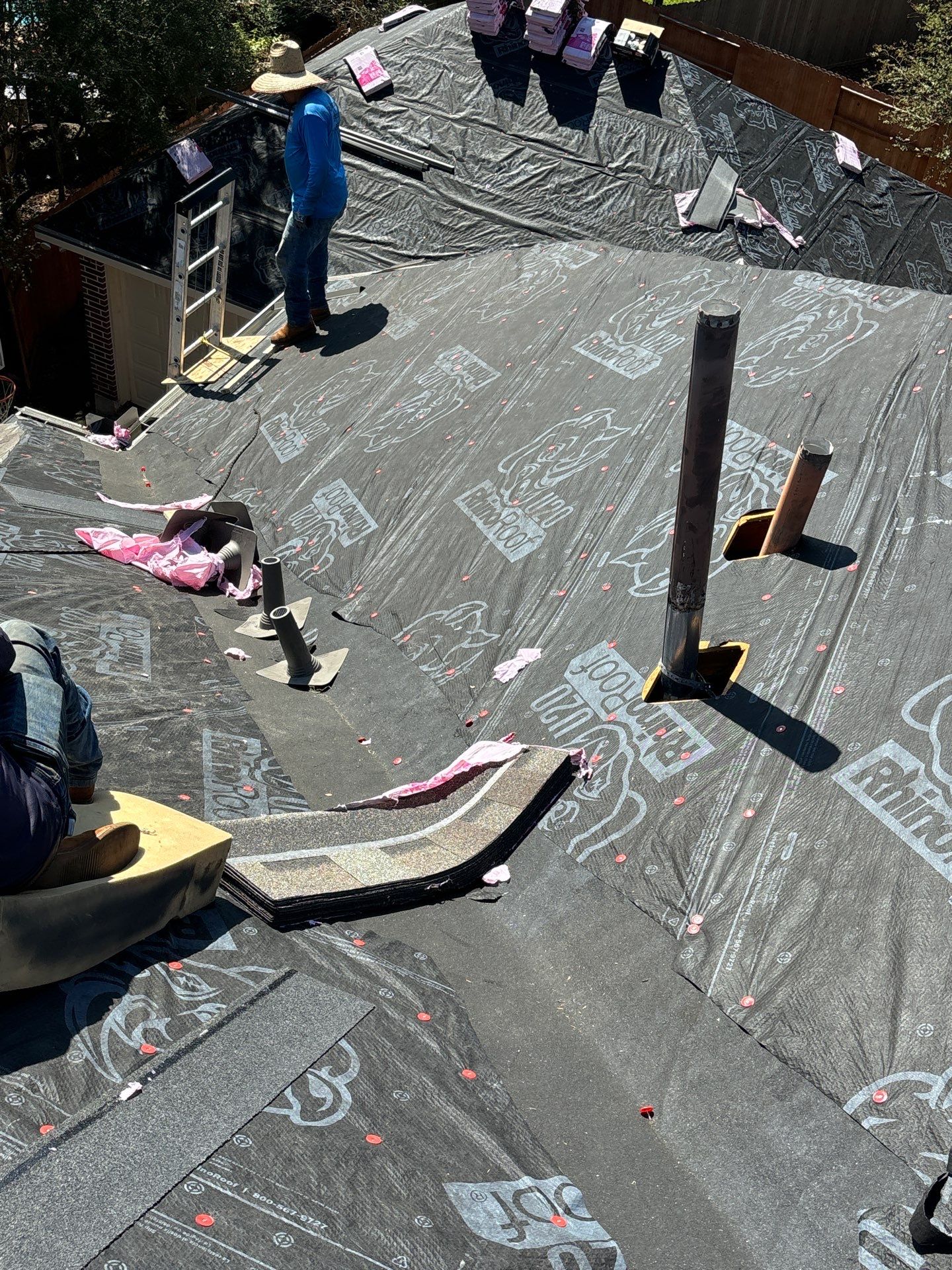 Residential Roofing Installation using Owen's Corning Duration (Lifetime) Shingles by Roof Repair Company