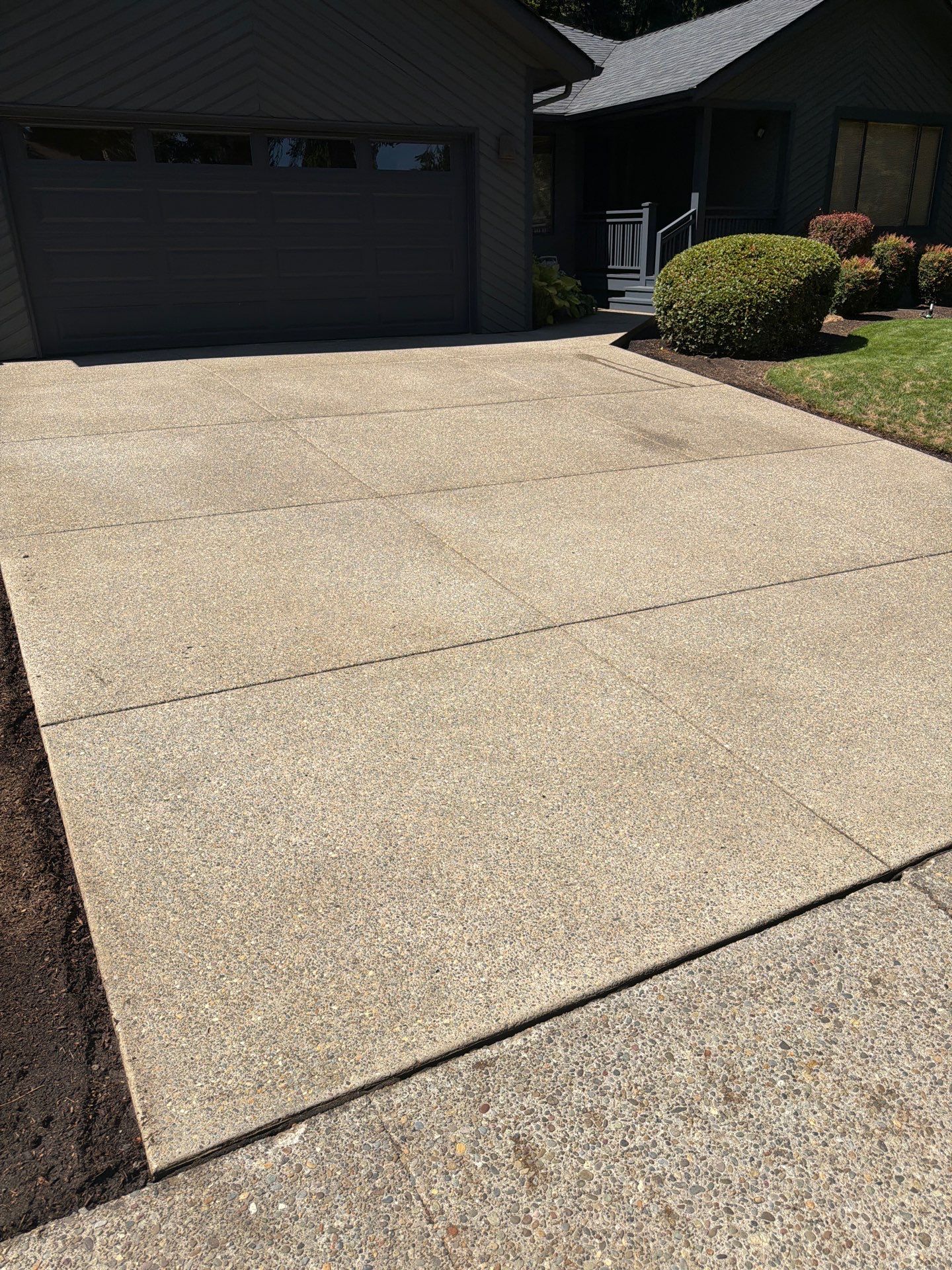 Pressure Washing by Handyman State LLC