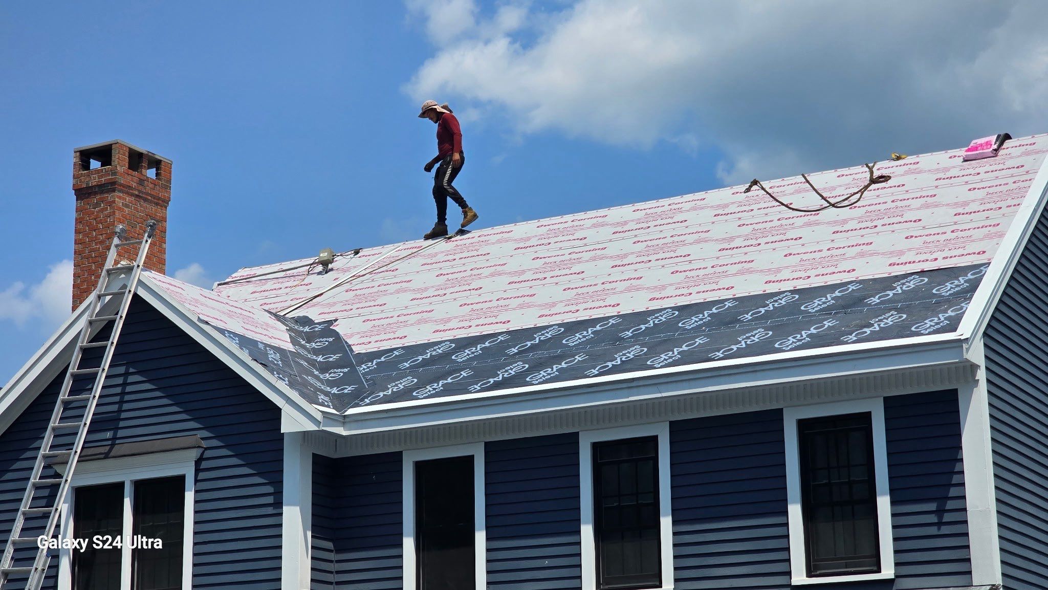 Roof Replacement in Amesbury, MA by Mighty Dog Roofing of Greater Middlesex County