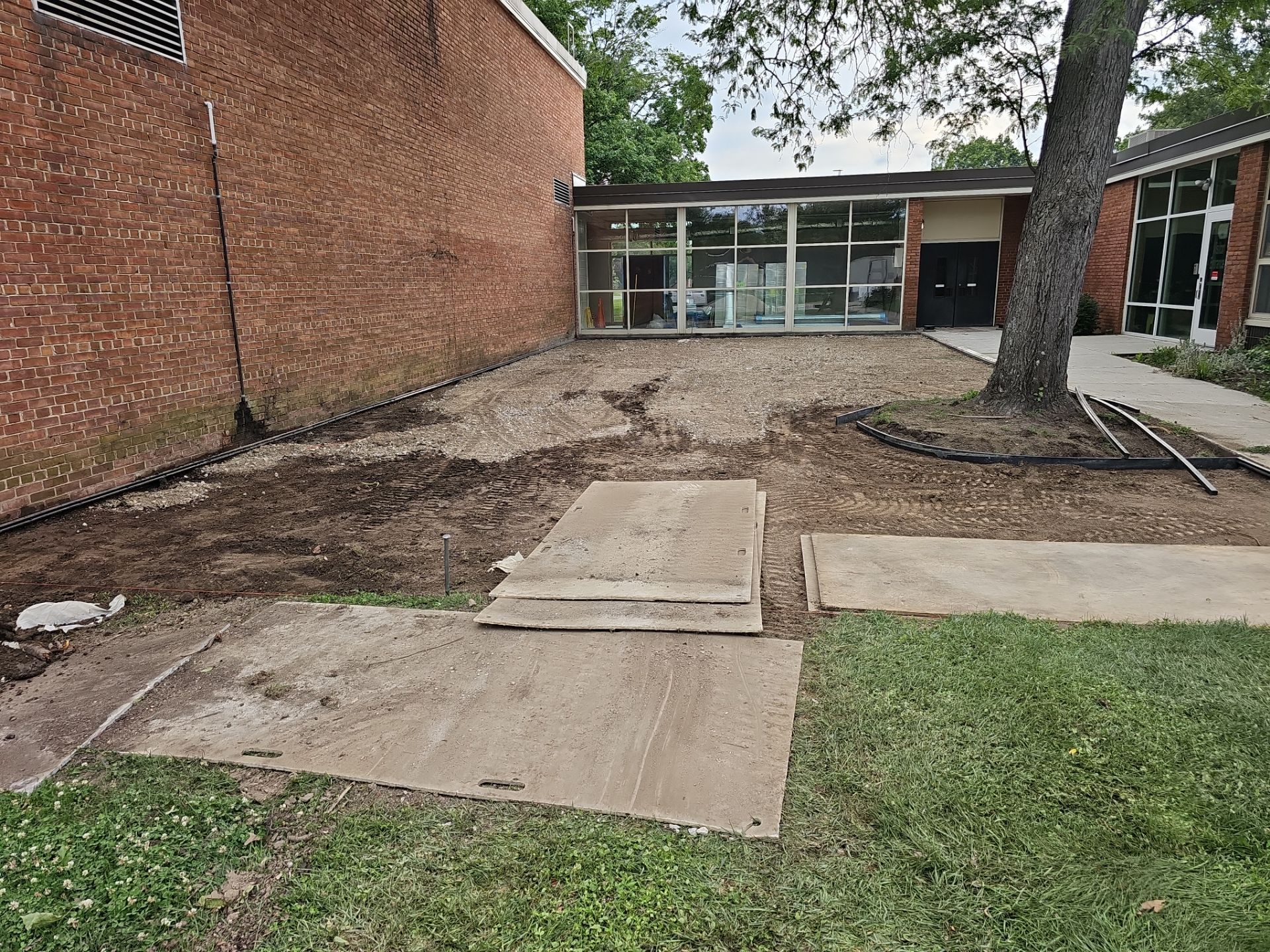 Salem Elementary School Outdoor Classroom by Southwest Greens Midwest