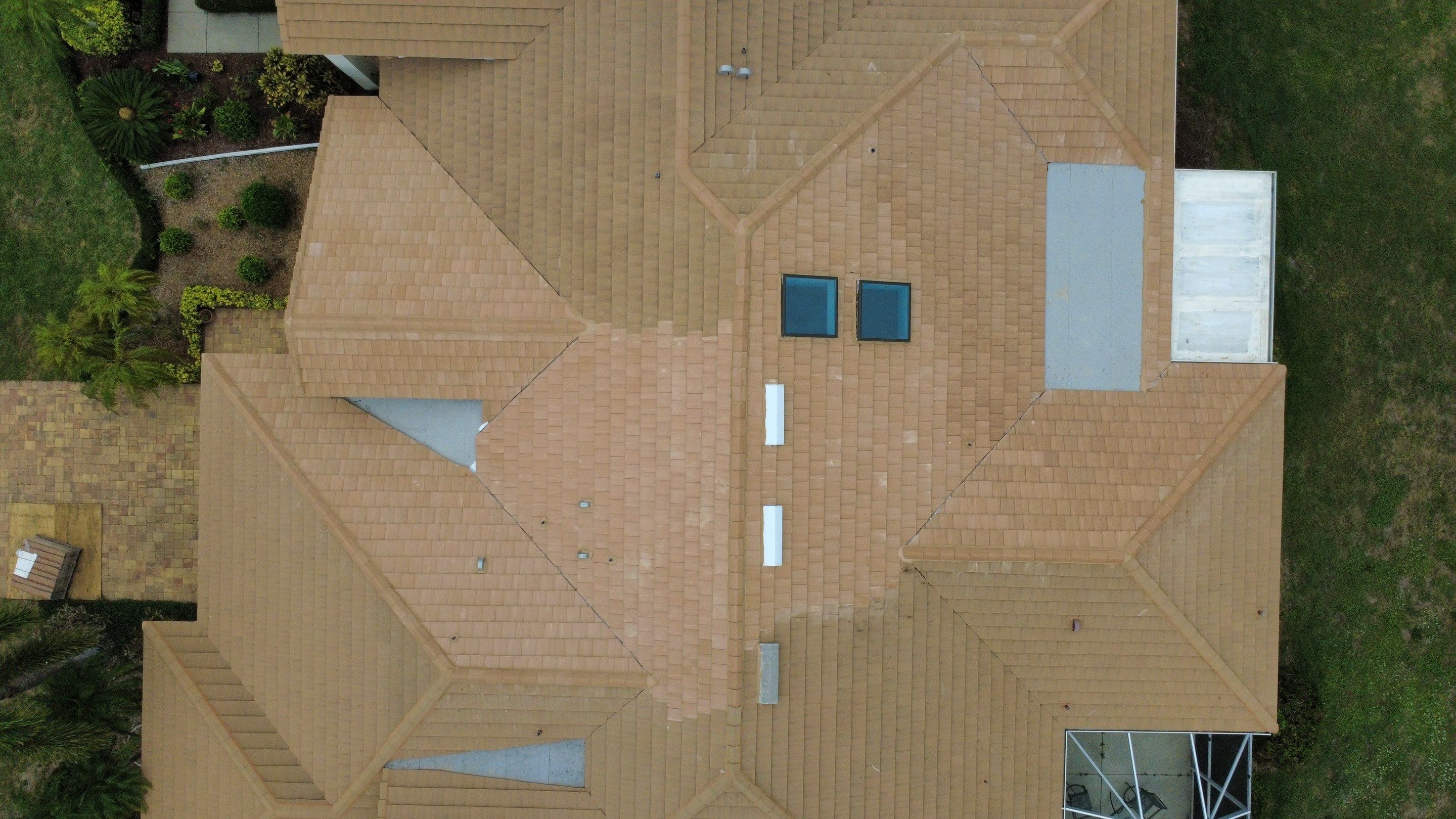 Roof Replacement in Bradenton, FL by Steadfast Roofing 