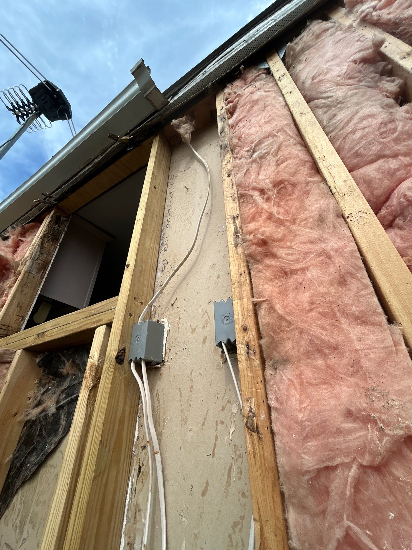 Why Vapor barrier is Soo Important by Bayfront Roofing and Construction