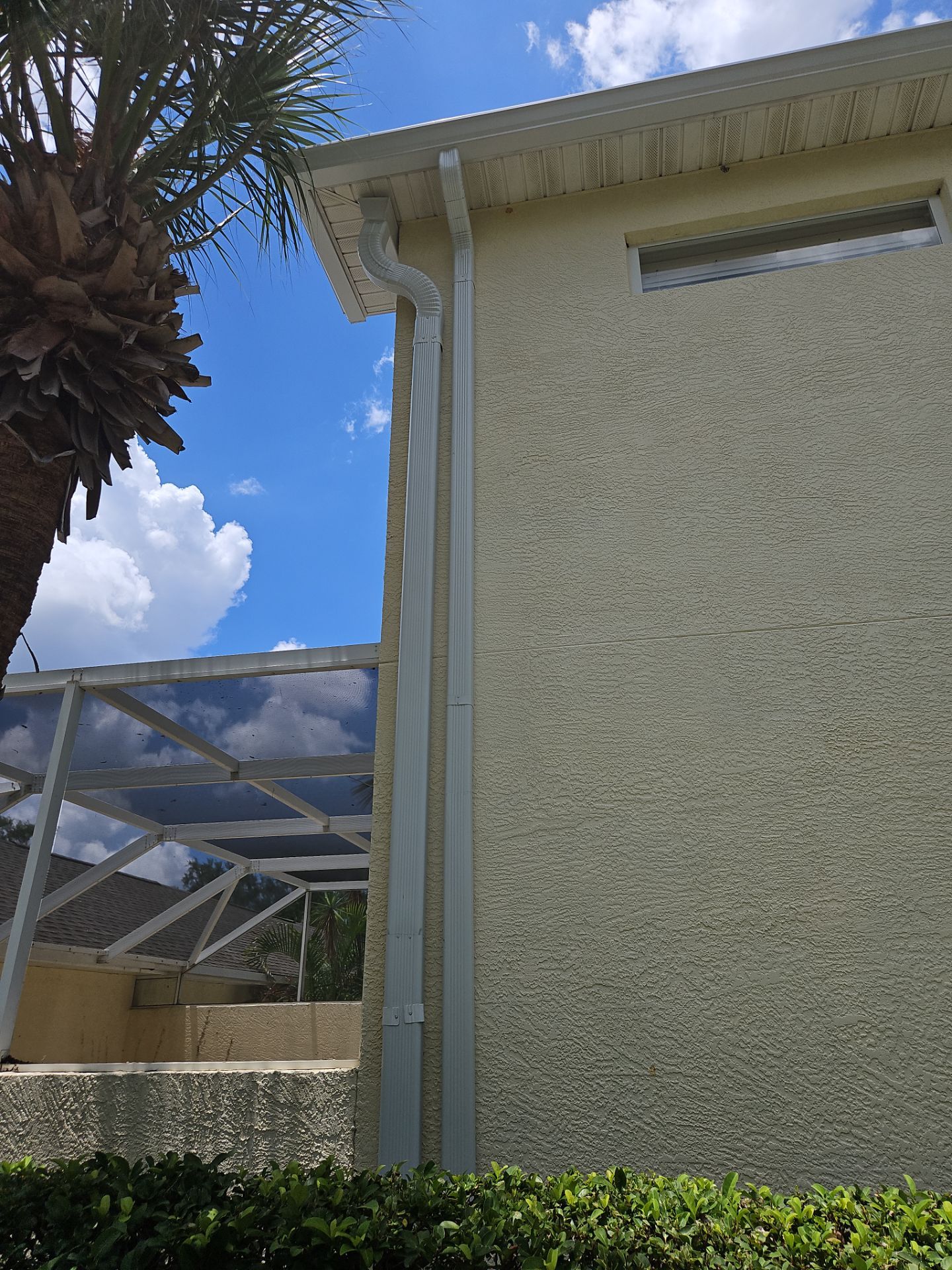 Gutter Cleaning Service and Gutter Guard in Fort Myers FL by Gutter Professors