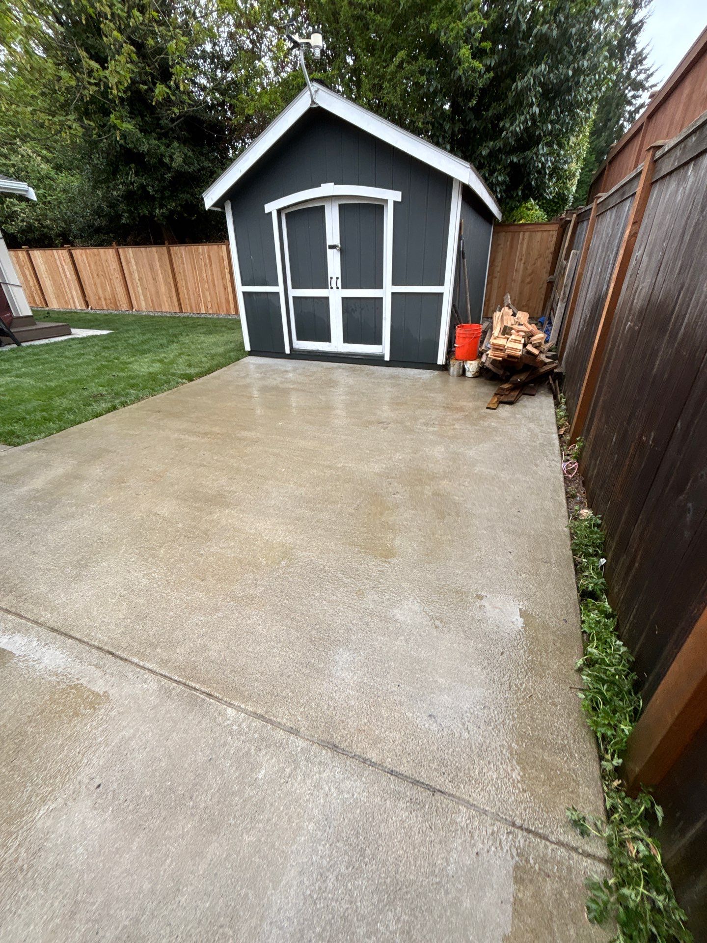 Backyard Renovation | Lynnwood  by Jireh Asphalt & Concrete Inc 