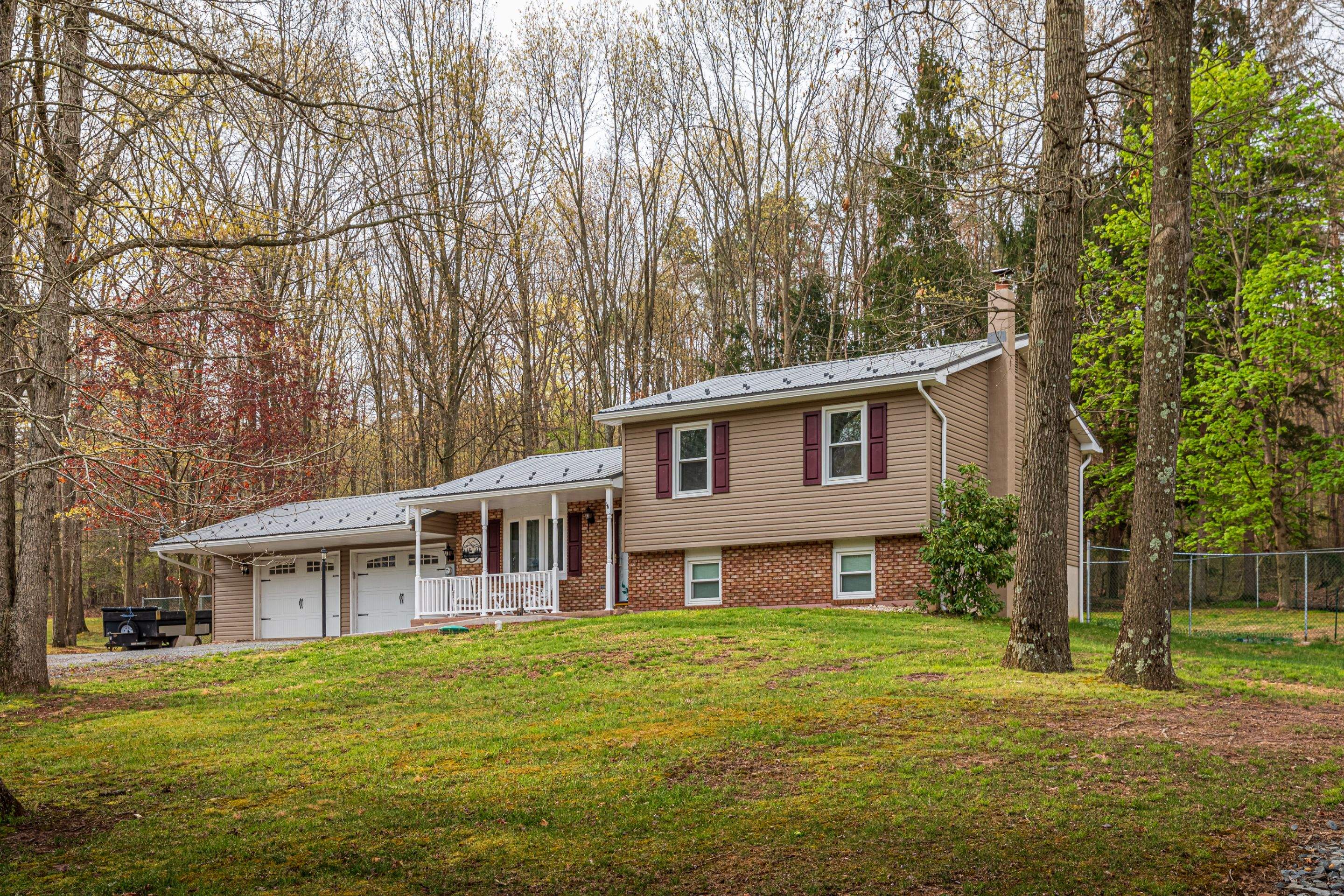 Metal Roof-Charcoal by Esh Builders