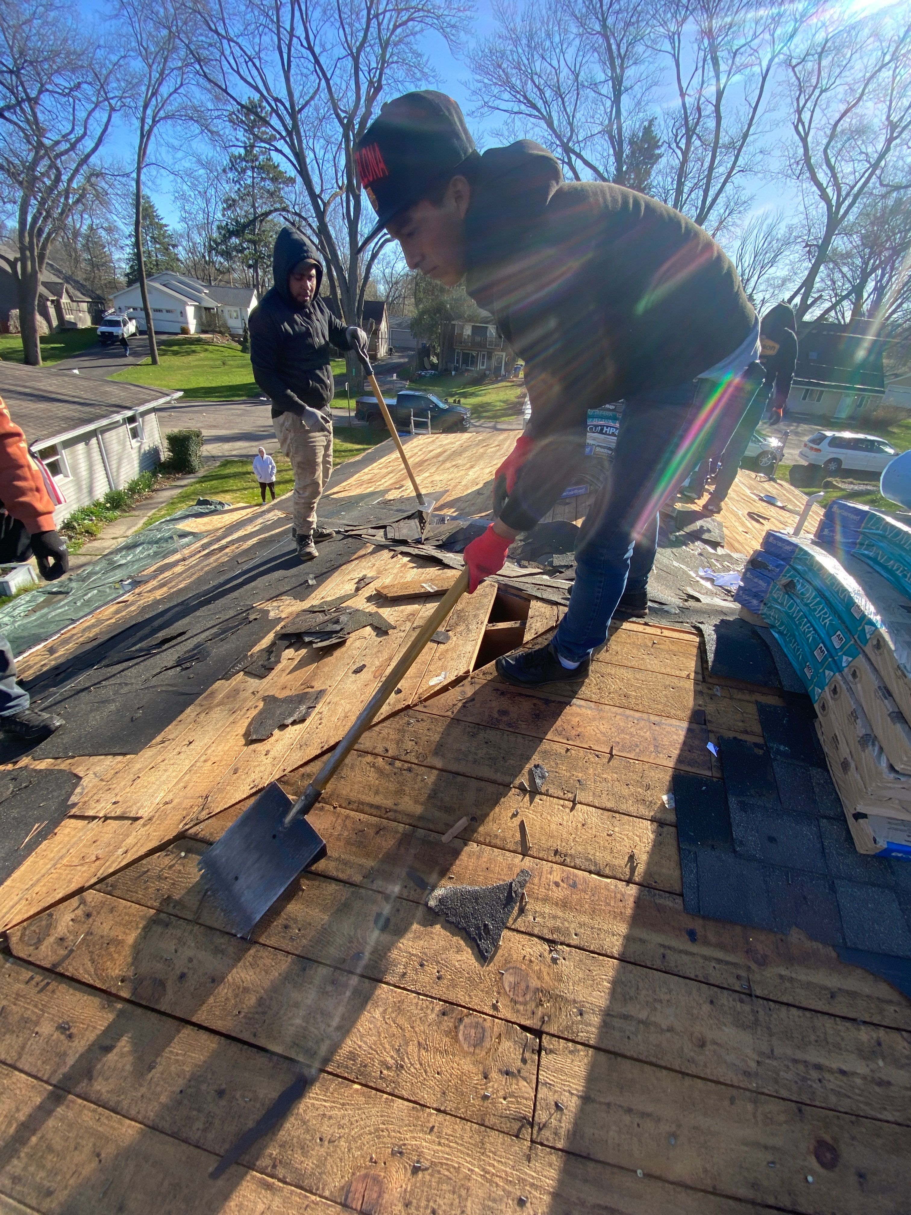 Roof Replacement using CertainTeed Landmark by 180 Contractors