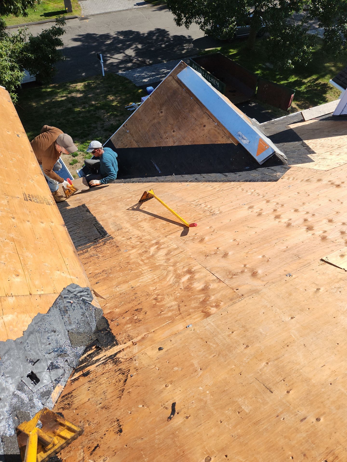 Residential Roofing Installation using Owens Corning TruDefinition Duration AR - Driftwood by A Plus Exterior