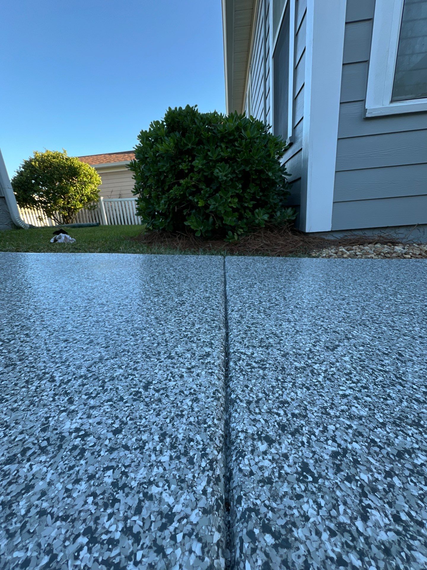 This is one floor Before & After you’re going to have to SEE to believe 👀 🤯 by Deese Elite Concrete Coatings