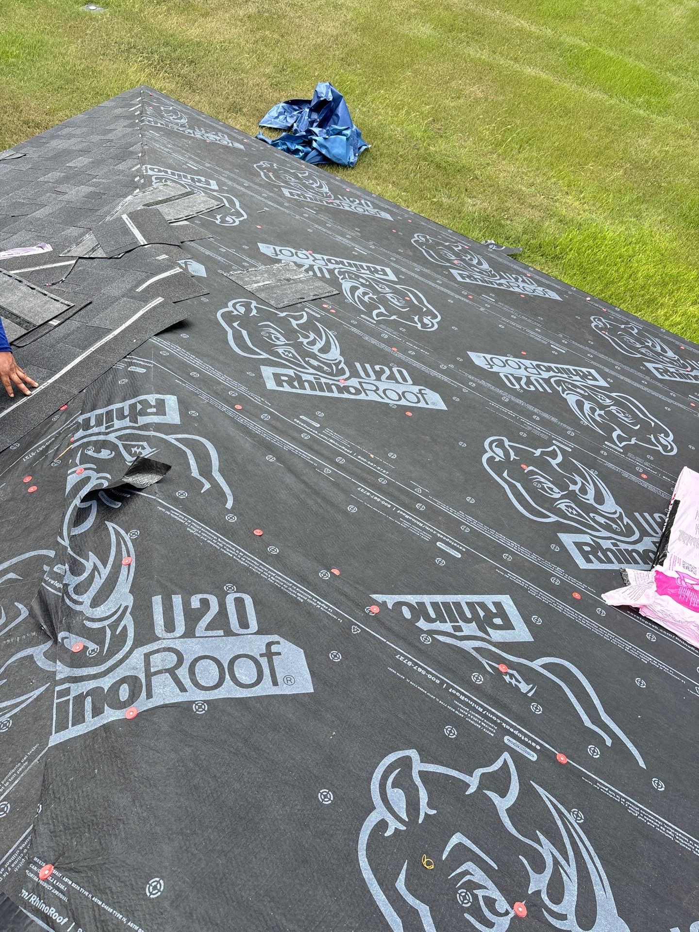 Residential Roofing Installation using Owen's Corning Duration (Lifetime) Shingles by Roof Repair Company