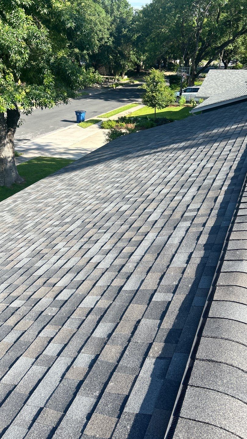 Williamsburg Grey - Owens Corning TruDefinition Duration by RoofsOnly.com