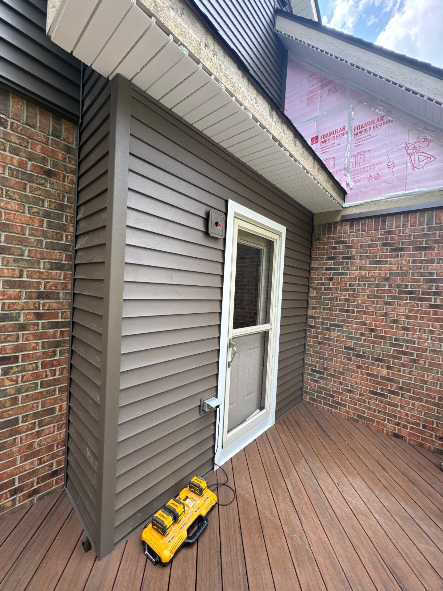 Siding Replacement using Alside Odyssey D4" Flagship Brown by 180 Contractors