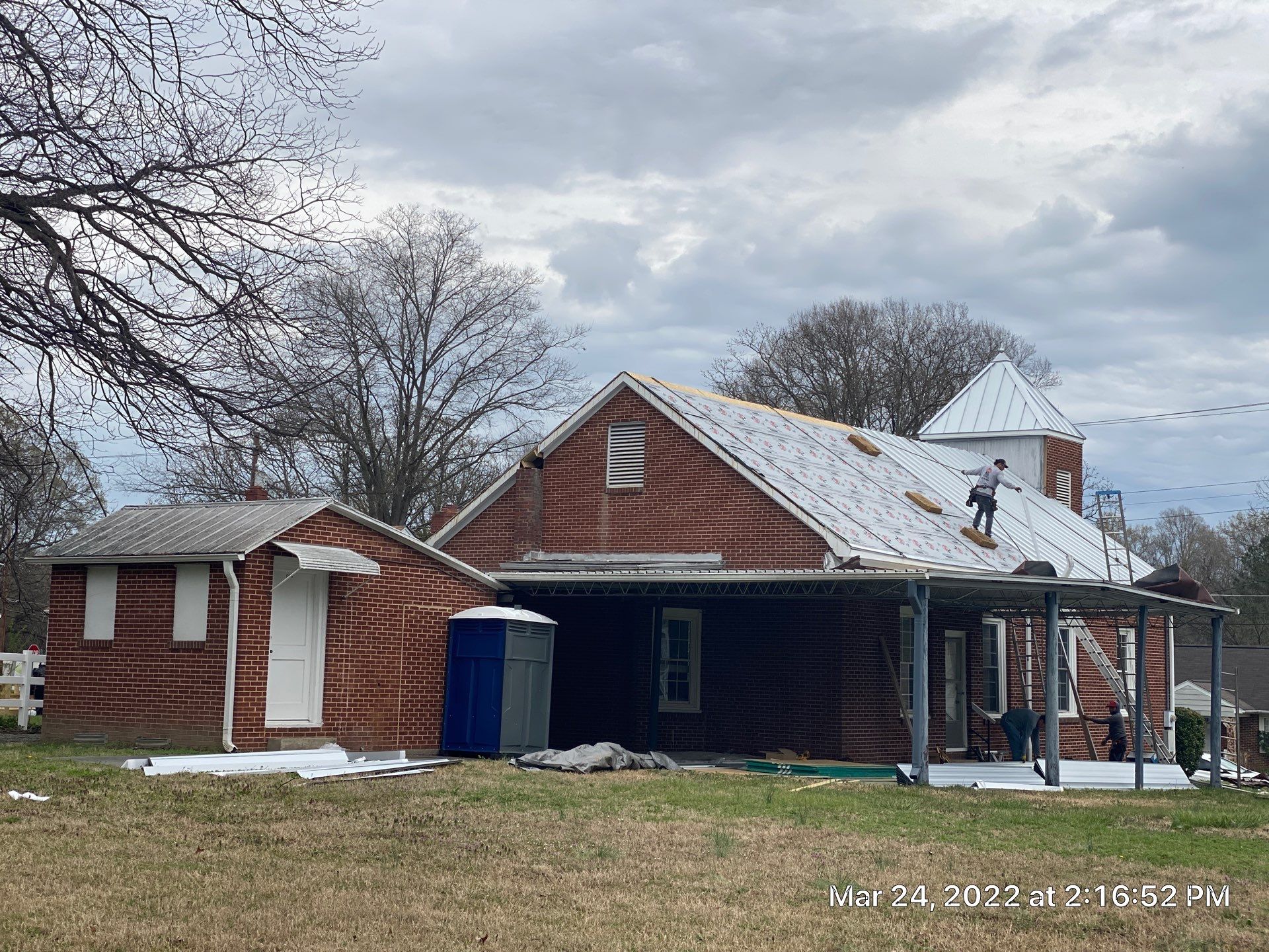 Primitive Baptist Church using Standing Seam Metal by Just In Time Roofing and Restoration