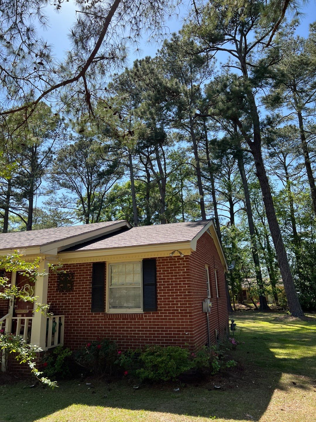 Residential Roofing Installation using High Grade Asphalt Shingles by Carolina Trophy Roofs