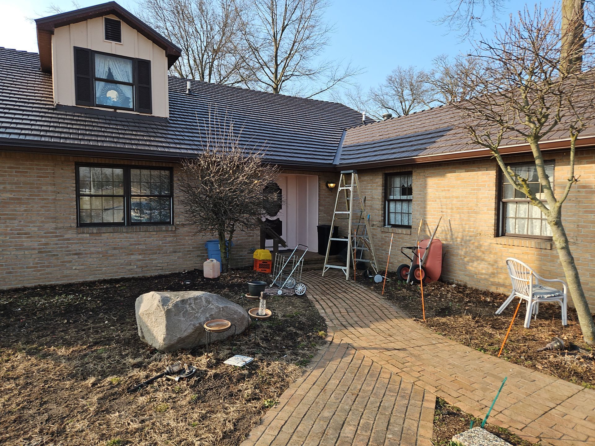 Residential Roofing Installation using Great American Shake - Mustang Brown by Nitro Roofing and Construction