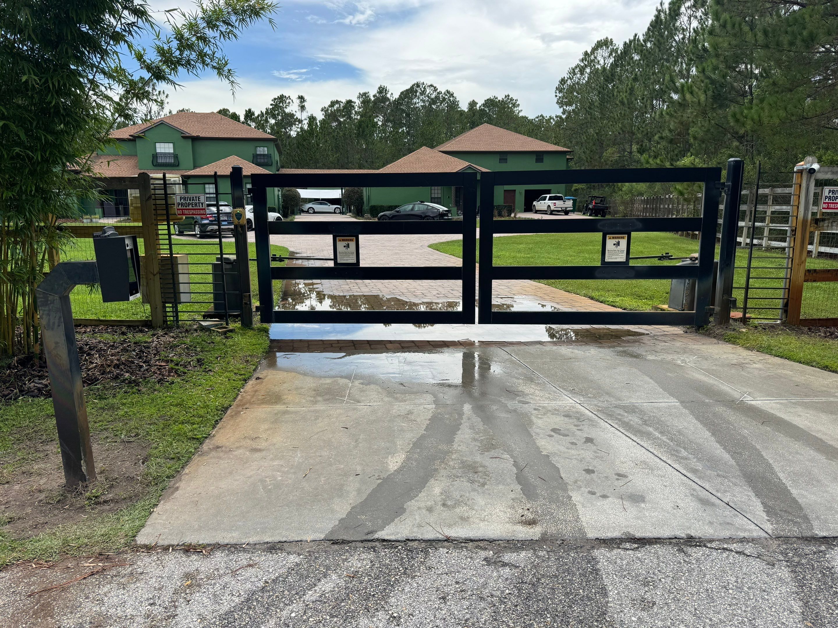 Custom Gate in Clermont, FL by Weld Workx FL LLC