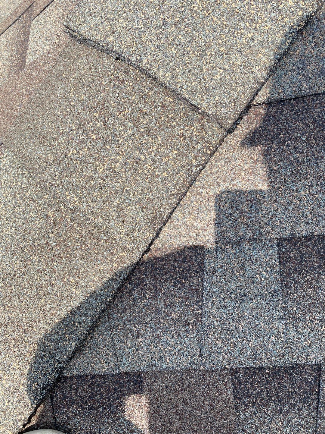 GAF - Weatherwood by Frontline Roofing and Construction