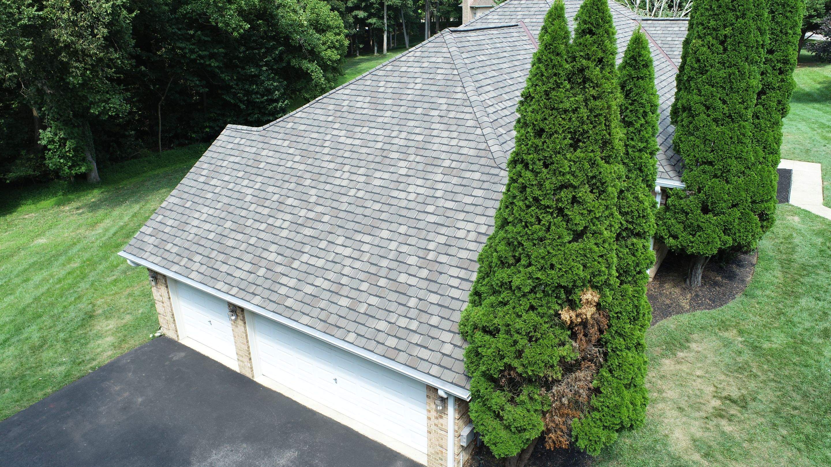 Roof Replacement using Certainteed Grand Manor Shingles by American Home Contractors