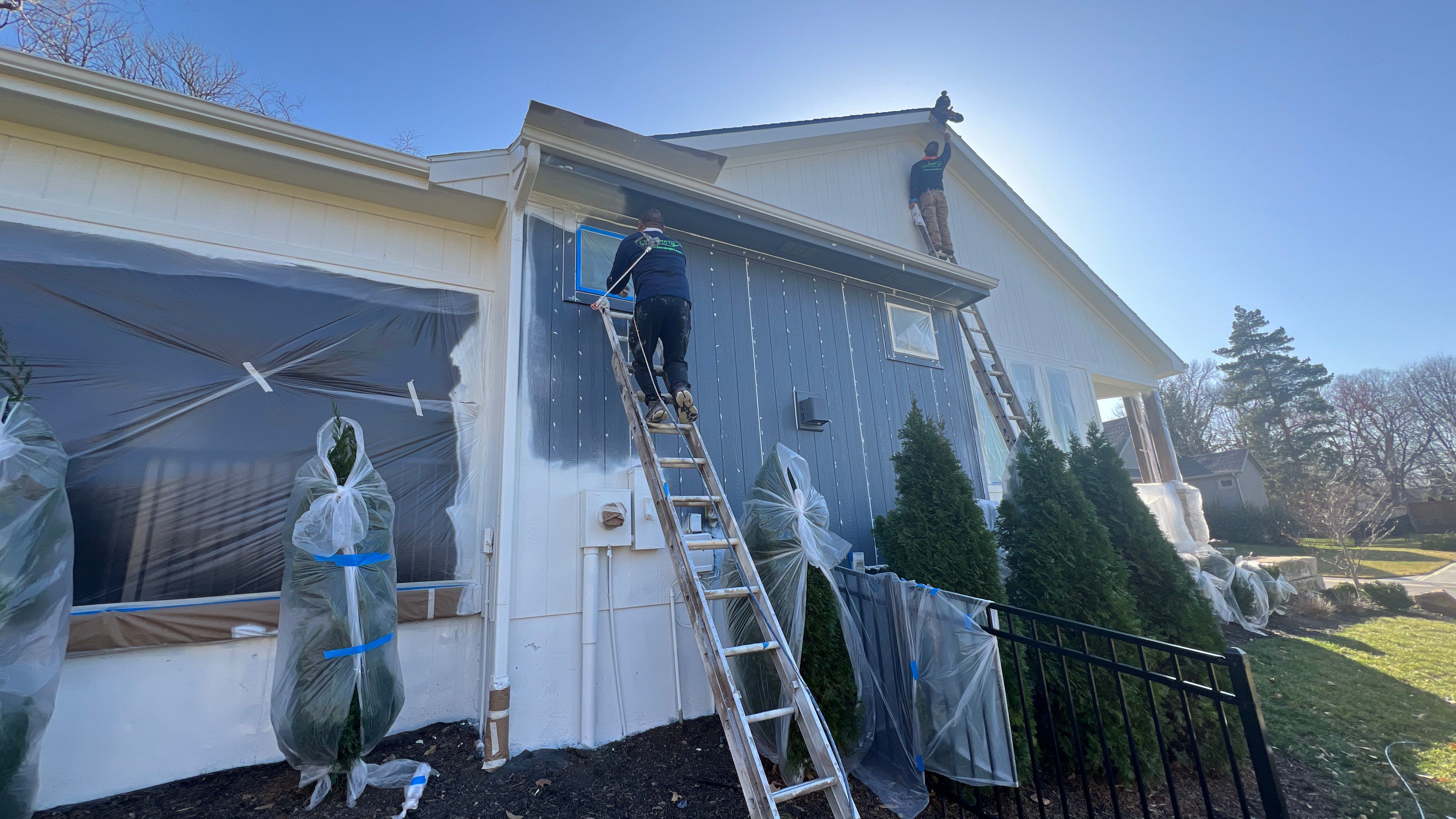 Southern Charm Meets Prairie Village – A Bright White Transformation by Cougar Painting