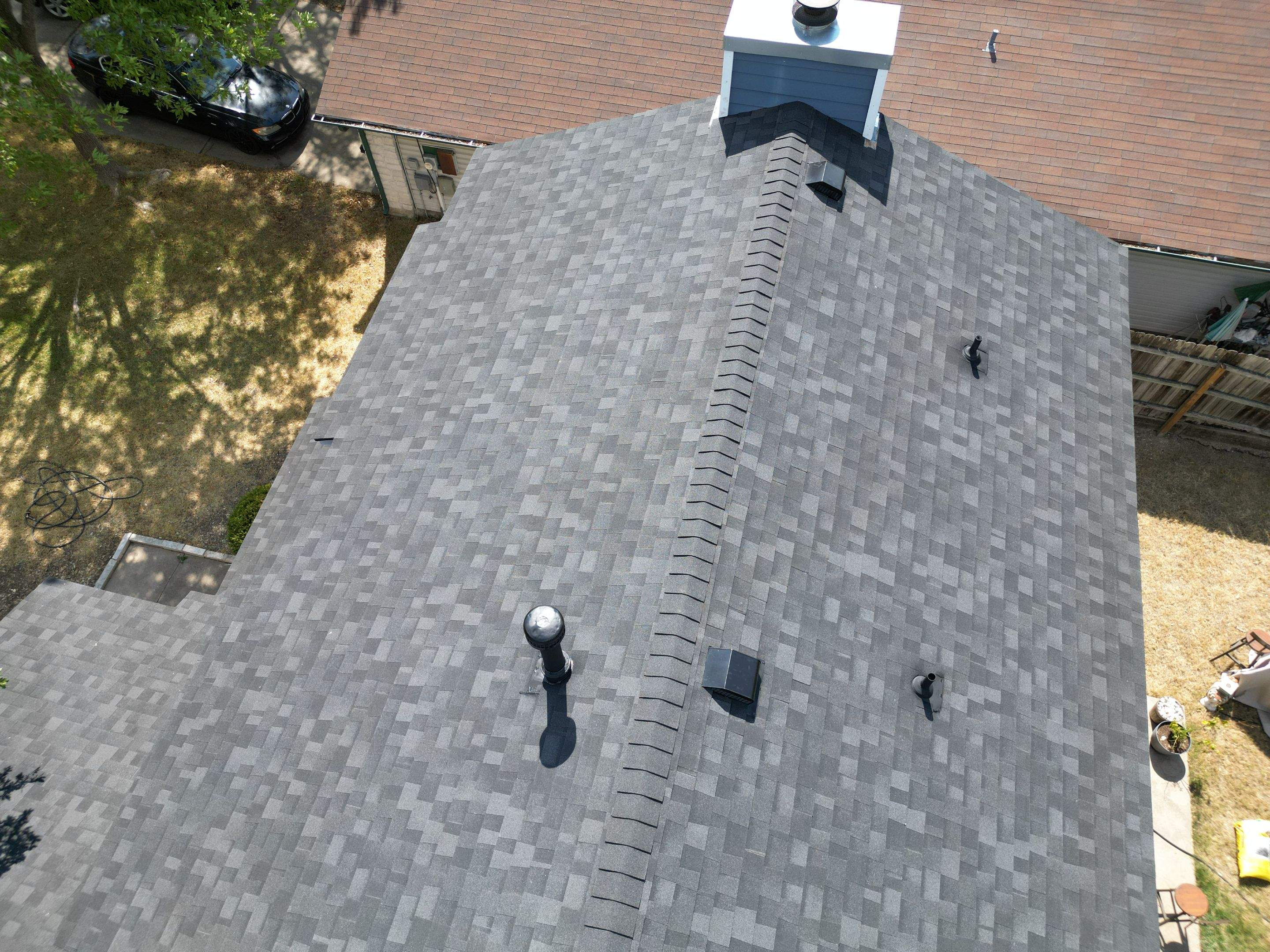 Onyx Black - Owens Corning TruDefinition Duration by RoofsOnly.com