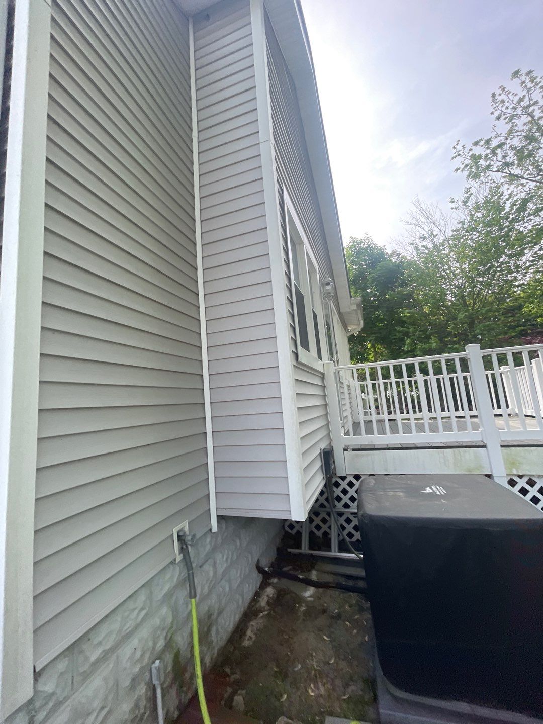 House Wash & Deck Cleaning by SJ Exterior