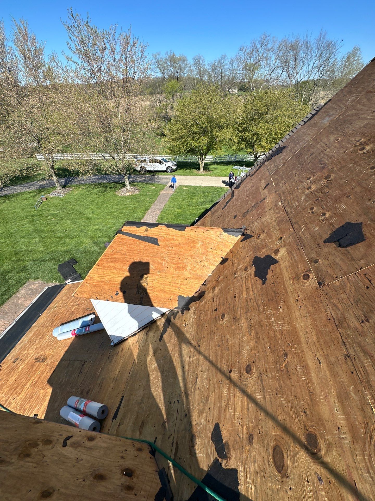 Residential Roofing Installation using Timberline HDZ Shingles - Barkwood by RoofX 