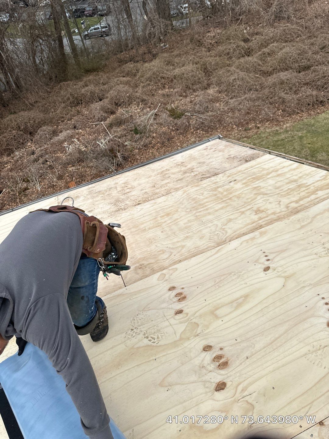 Siding Installation using Certainteed Cedar Impressions Straight Edge Perfection Shingles - D7 - Sterling Gray by A Plus Exterior