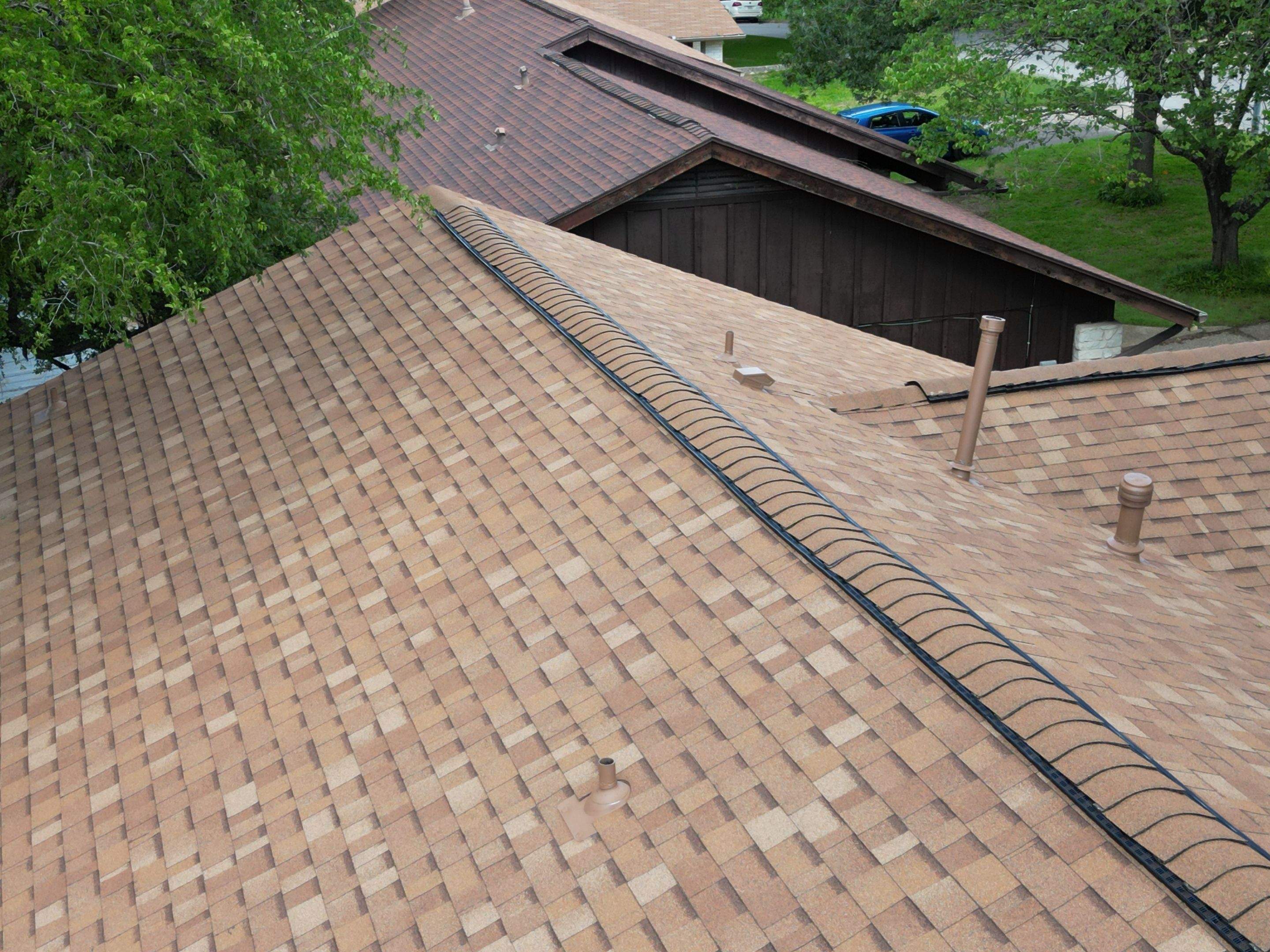 Desert Tan - Owens Corning TruDefinition Duration Oakridge by RoofsOnly.com