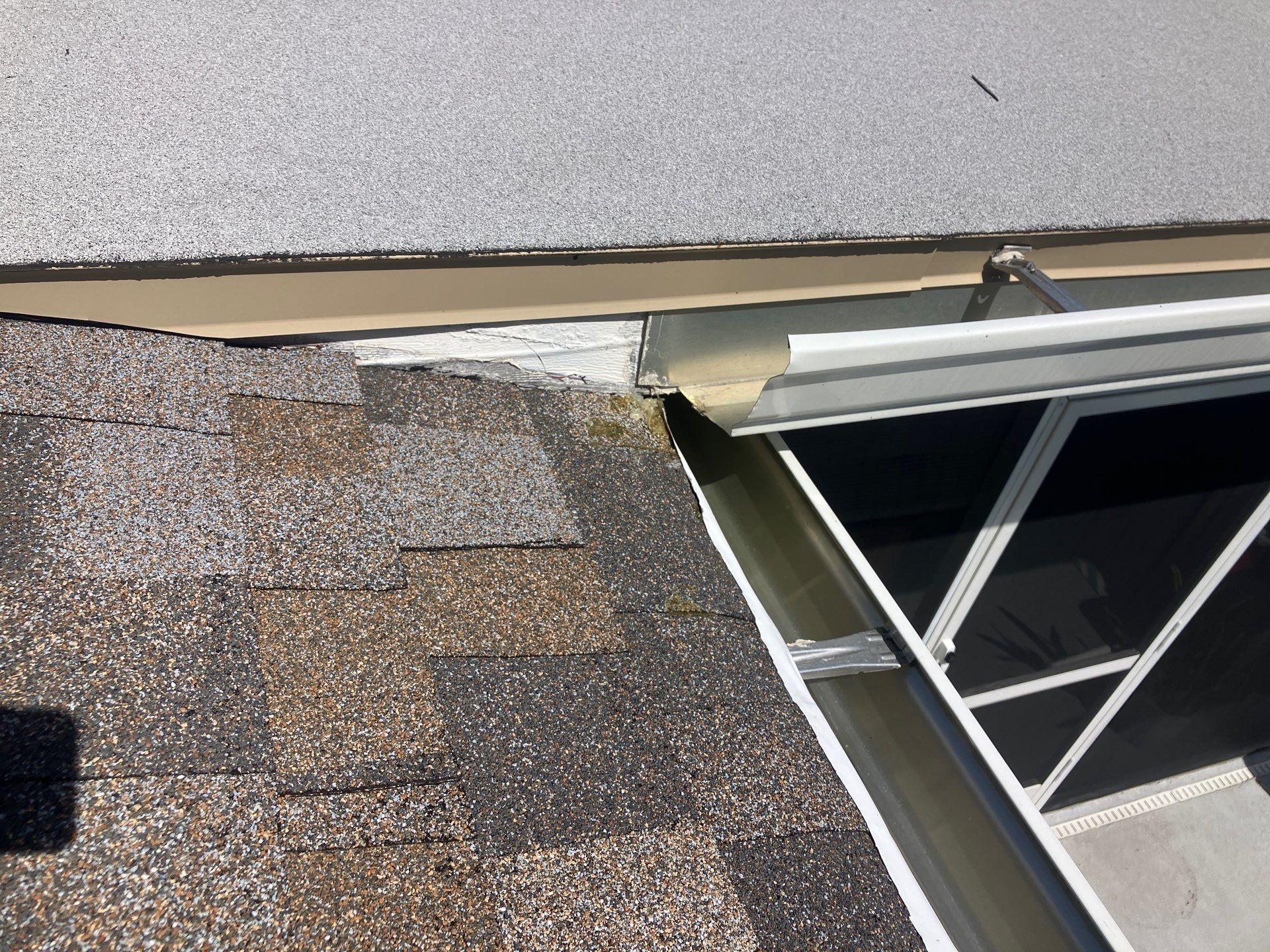 Project in Seminole 33772 by Mitchell Roofing Company LLC 