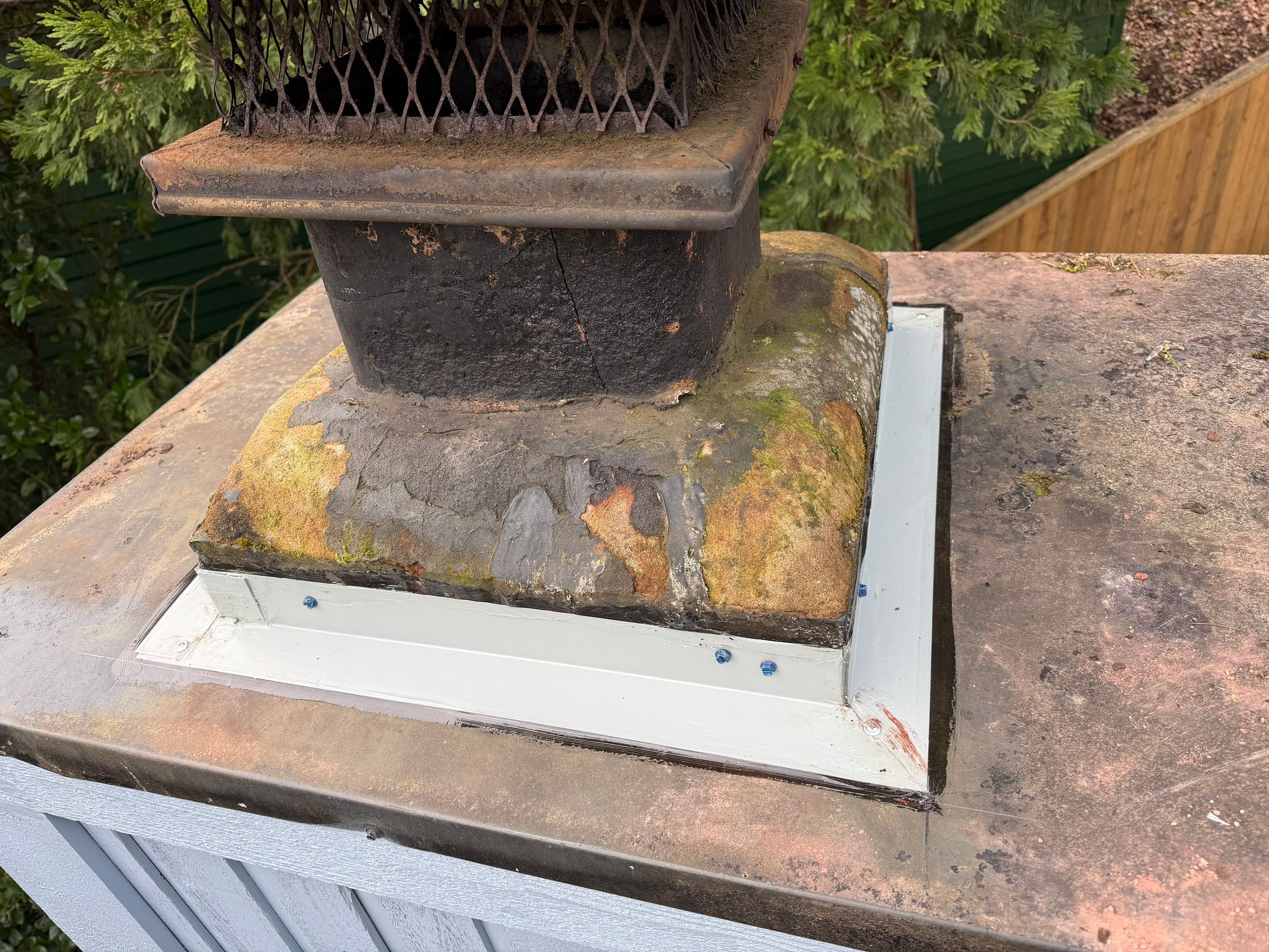 Cedar siding replacement by Handyman State LLC