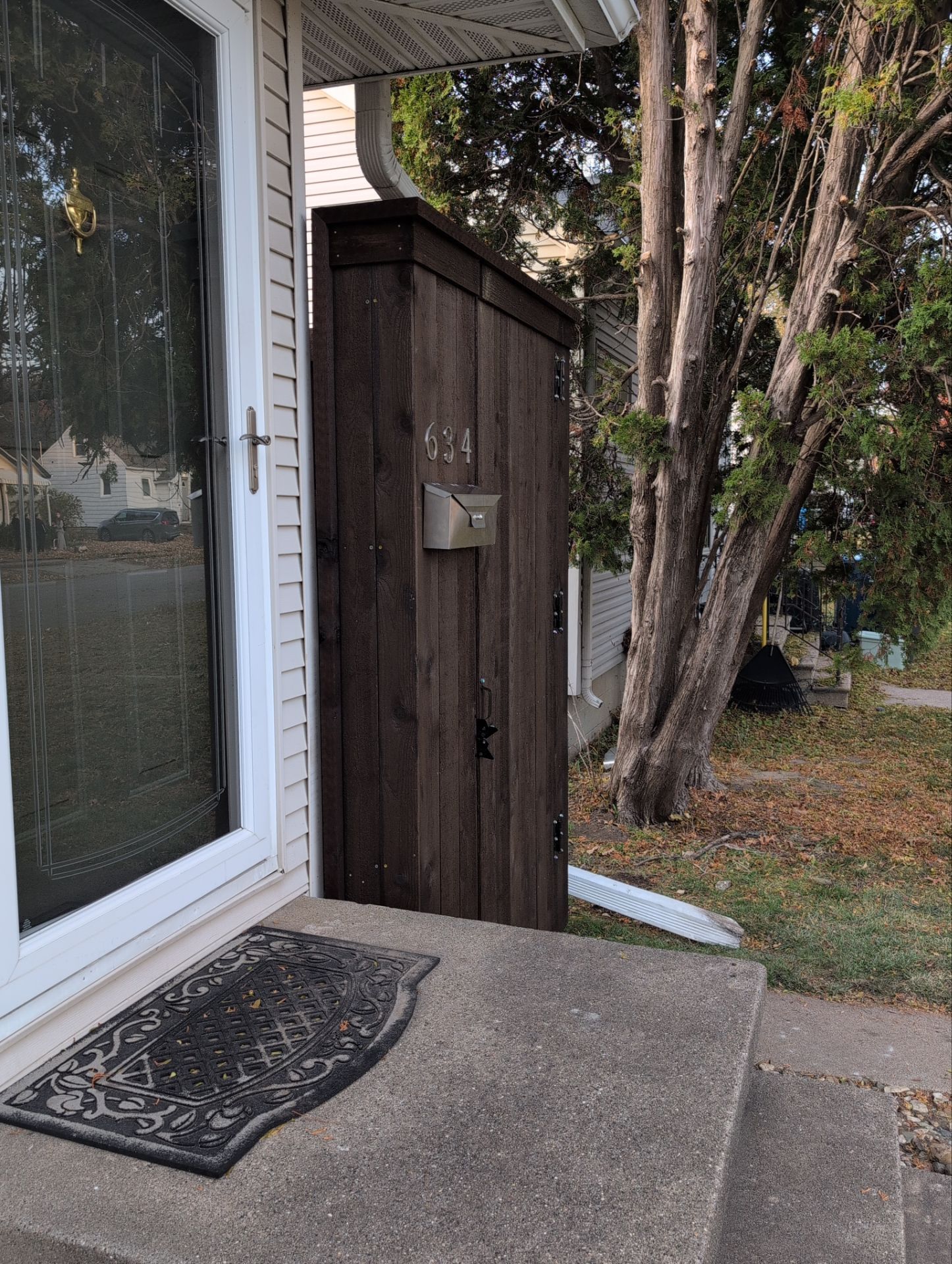 Project in Waterloo by Perfect Picket Fence and Stain