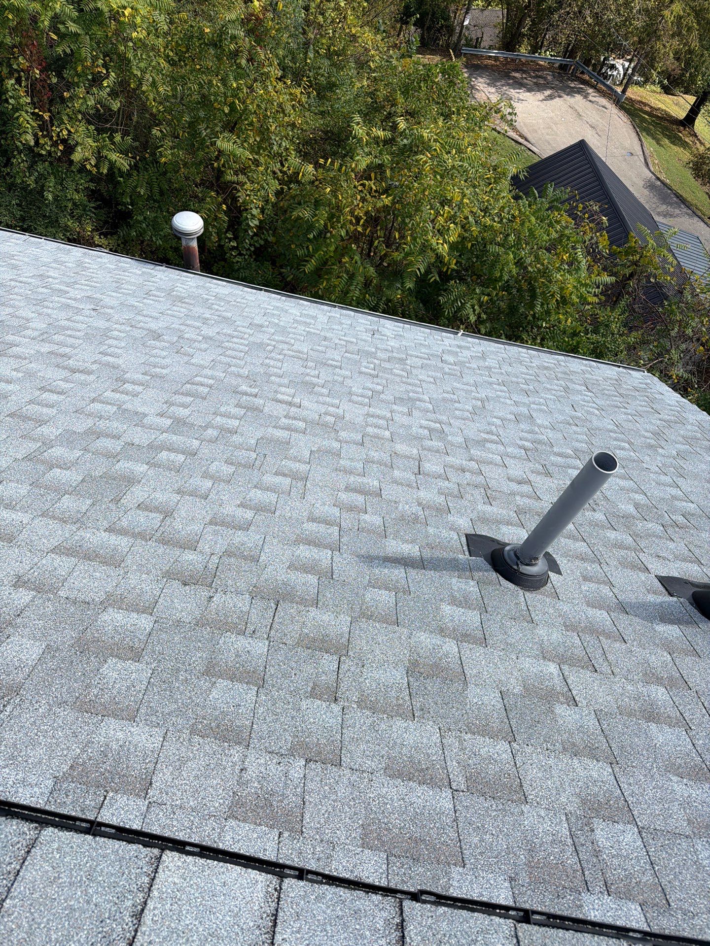 Residential Roofing Installation using GAF Timberline HDZ Fox Hollow Grey by Rainstoppers Roofing