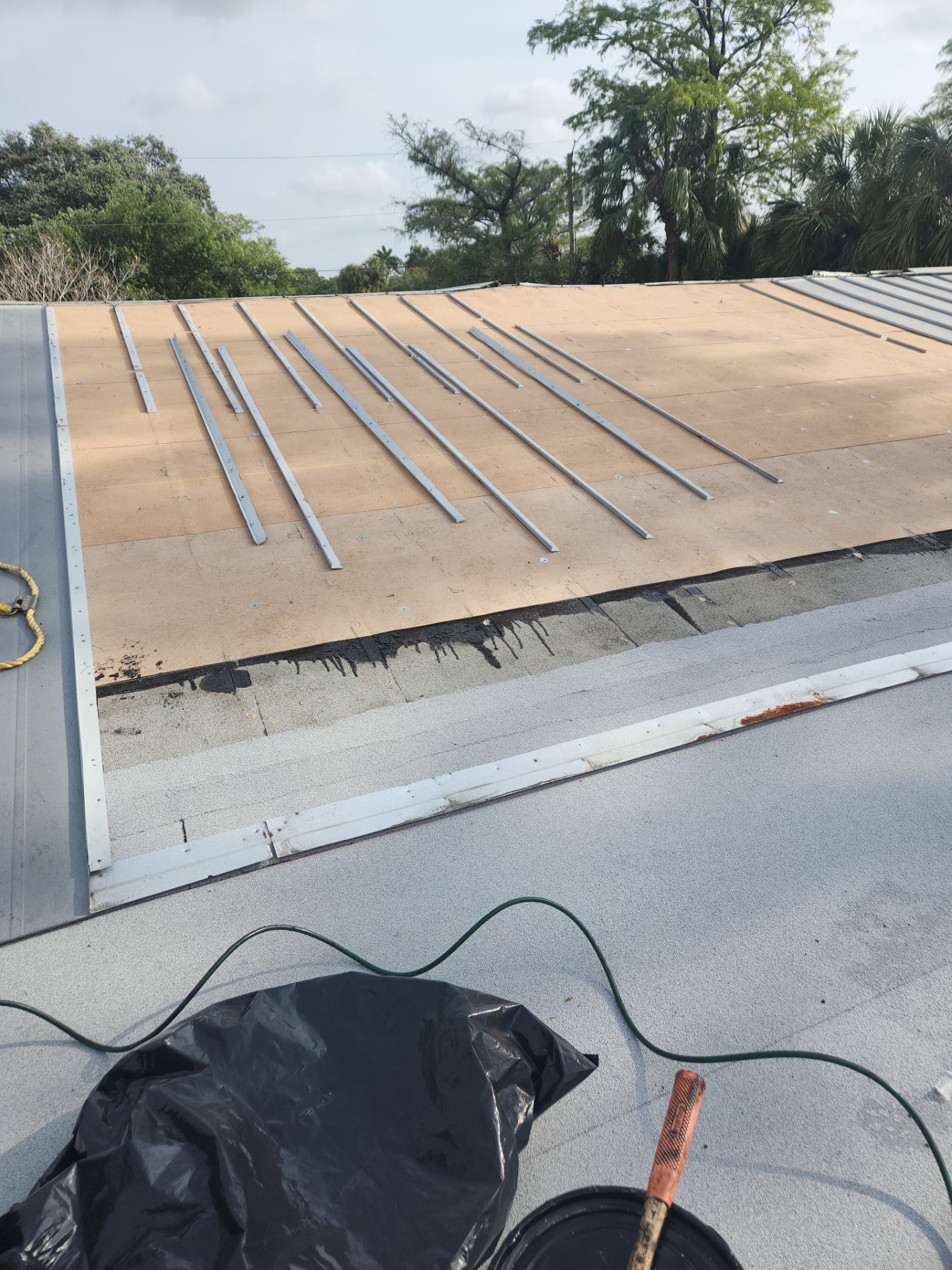 Flat Roof Replacement and Fascia Repair in Margate by Aastro Roofing