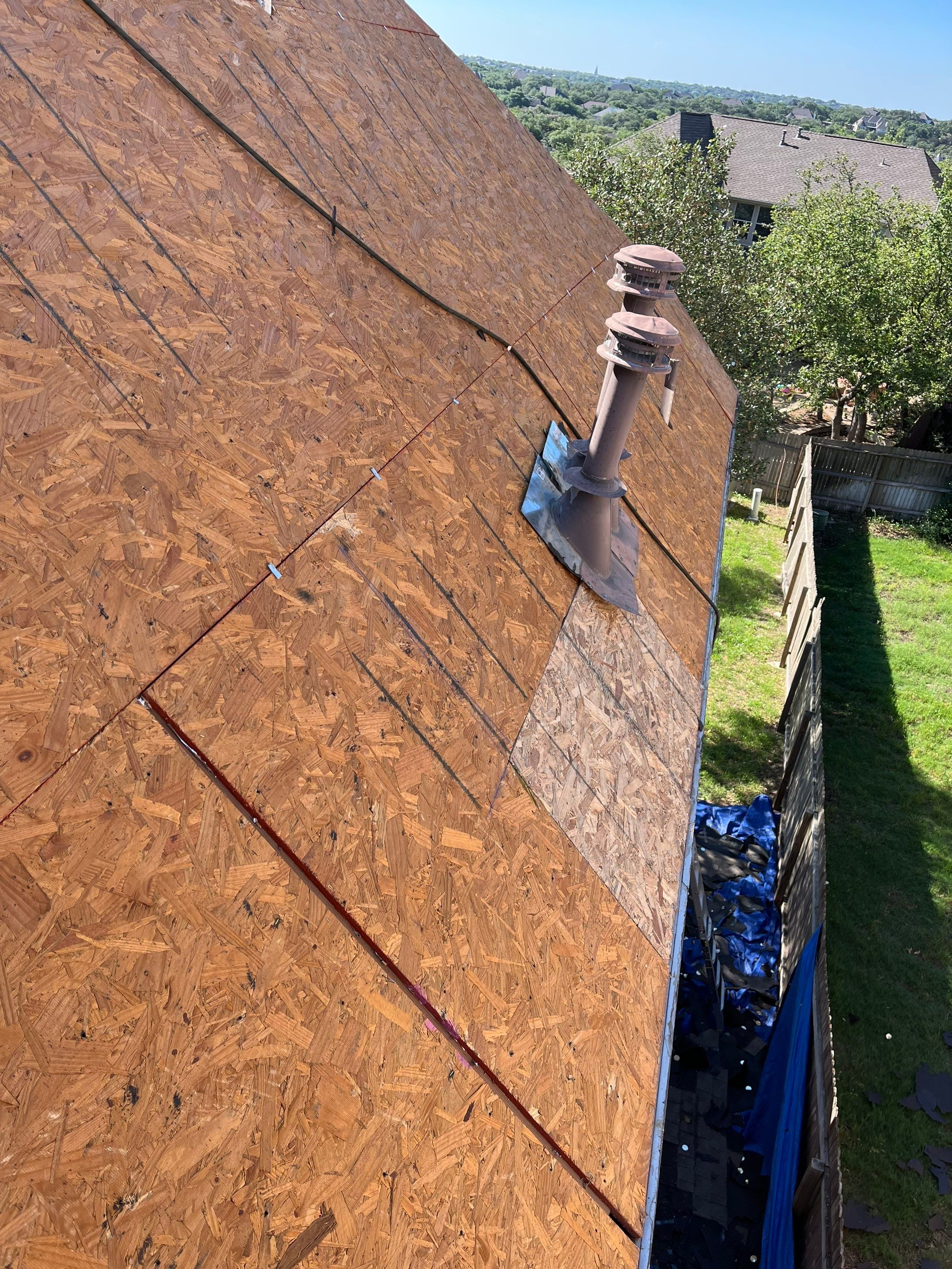 Residential Roof Replacement using Owens Corning 30 year Architectural Shingles by Premier Roofing and Contracting