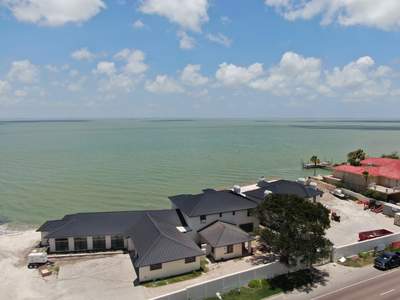 Megalodon Metal Roof on Corpus Bay