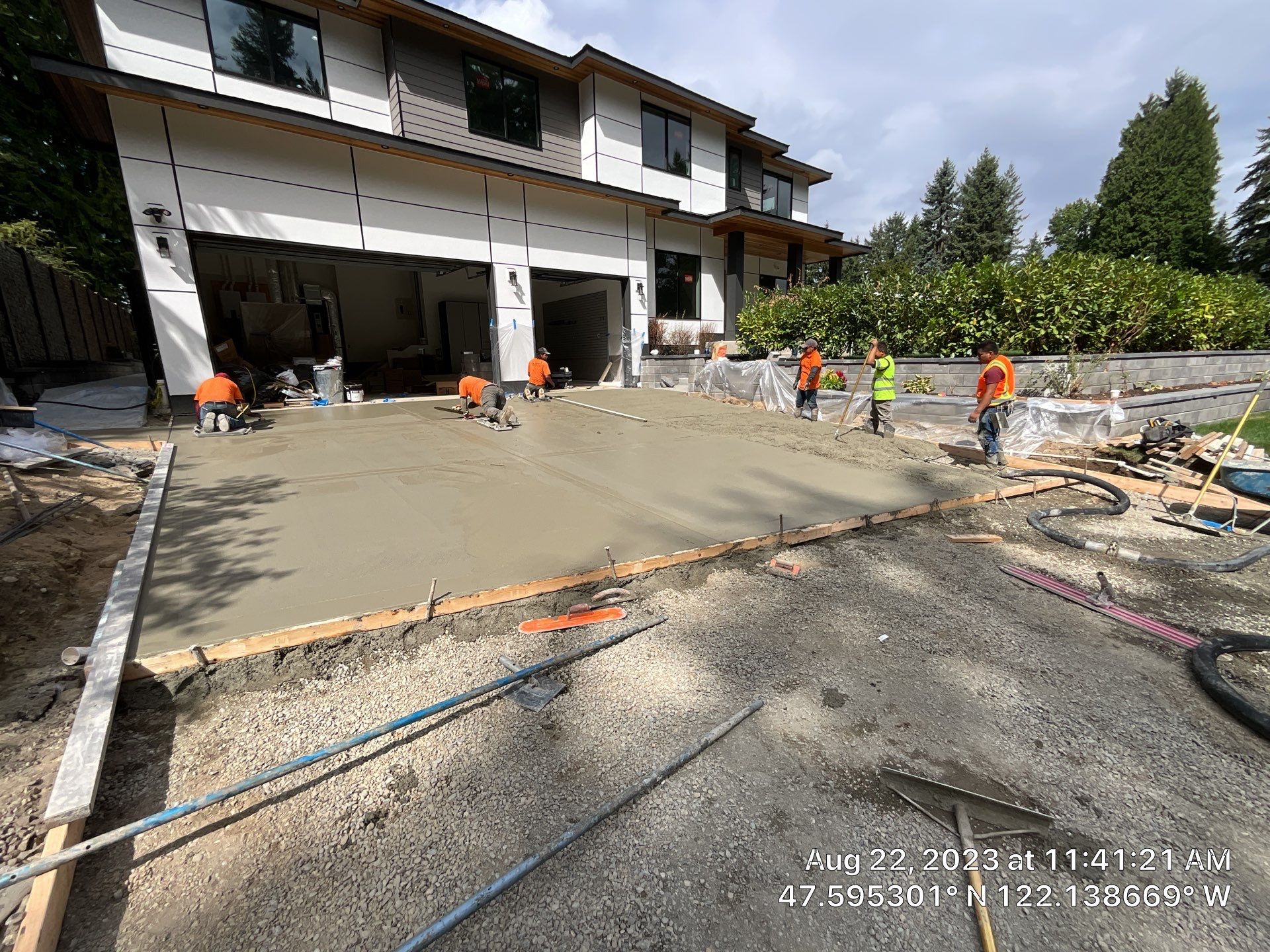 Bruce | Broom Finish Driveway, Concrete Project by Jireh Asphalt & Concrete Inc 