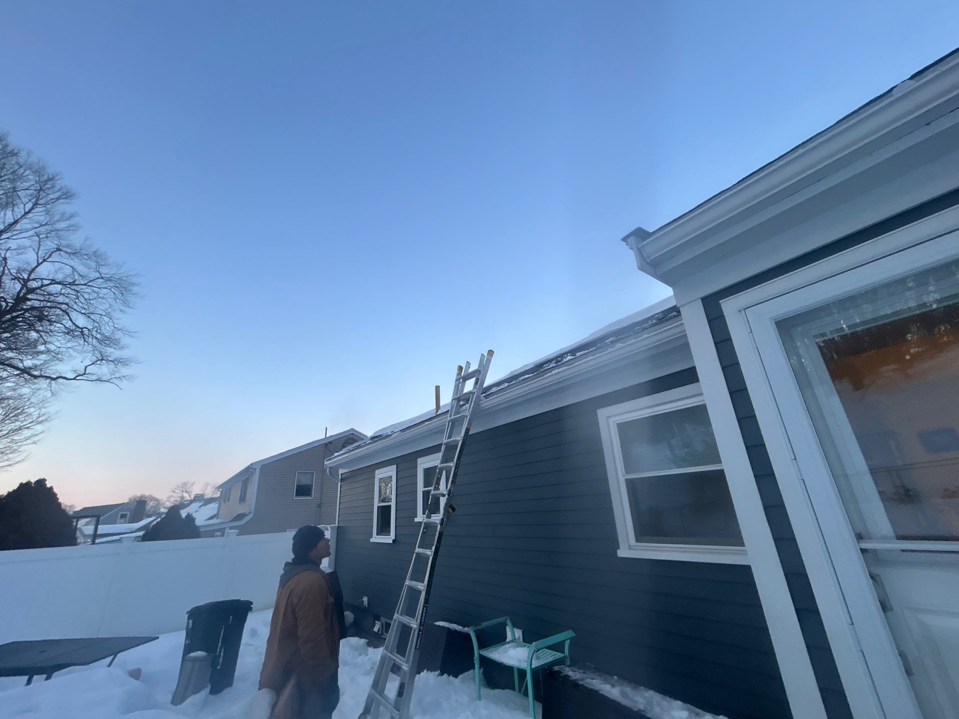 Ice Dam Removal & Snow Removal in Woburn, MA  by Mighty Dog Roofing of Greater Middlesex County