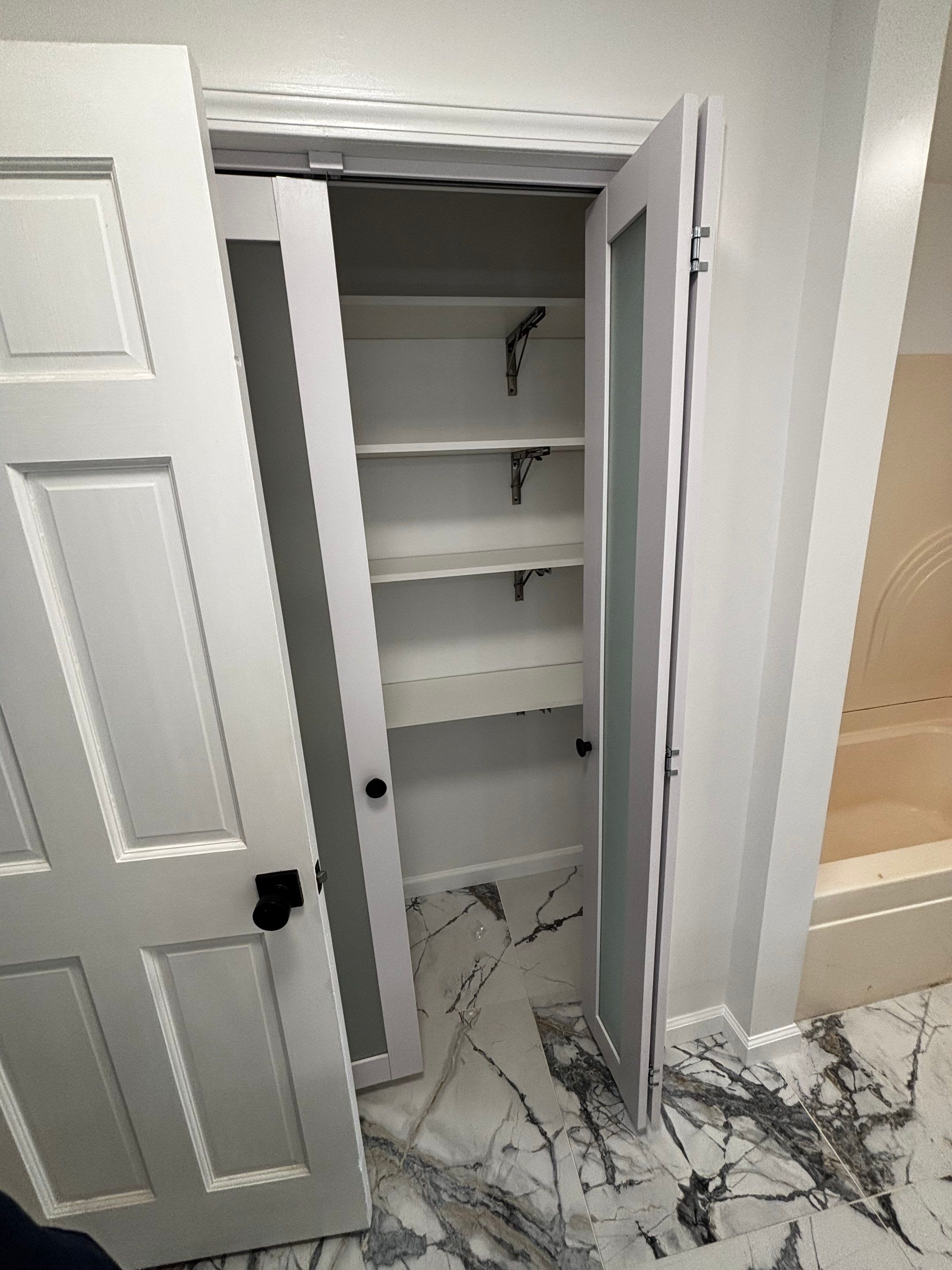 Hall bathroom renovation by Prudencio