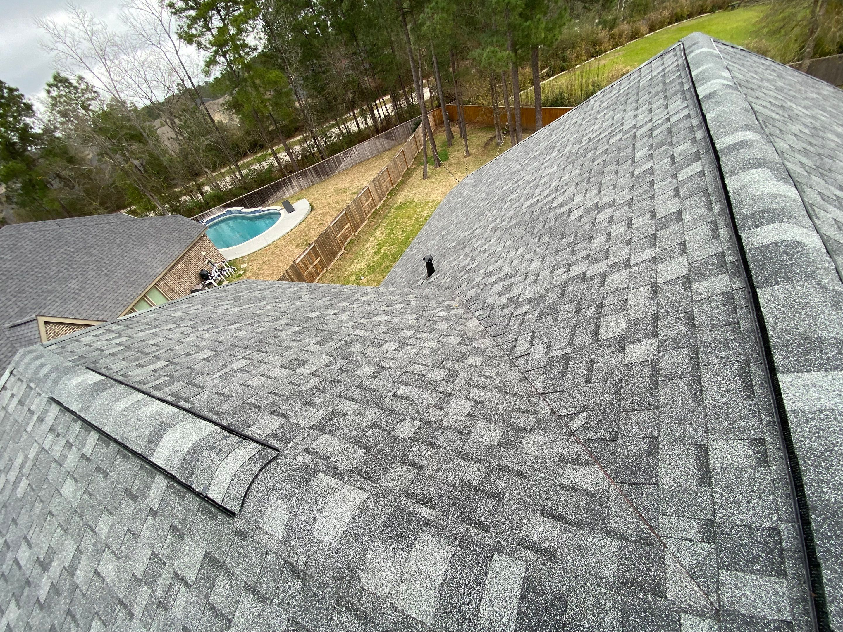 IKO Cambridge - Charcoal Gray by Elite Roofing LLC