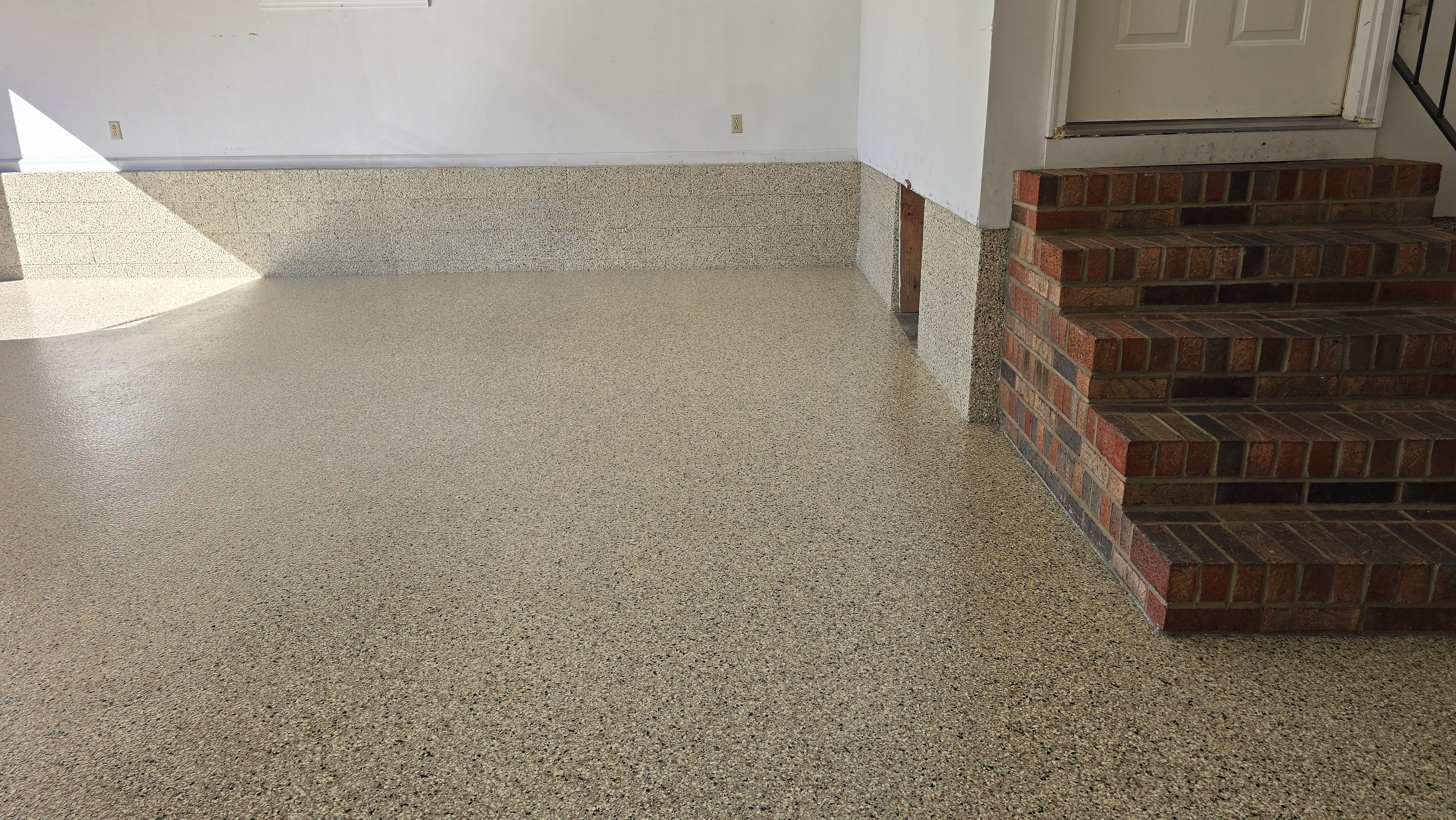 Garage using Shoreline by Elite Floor Solutions