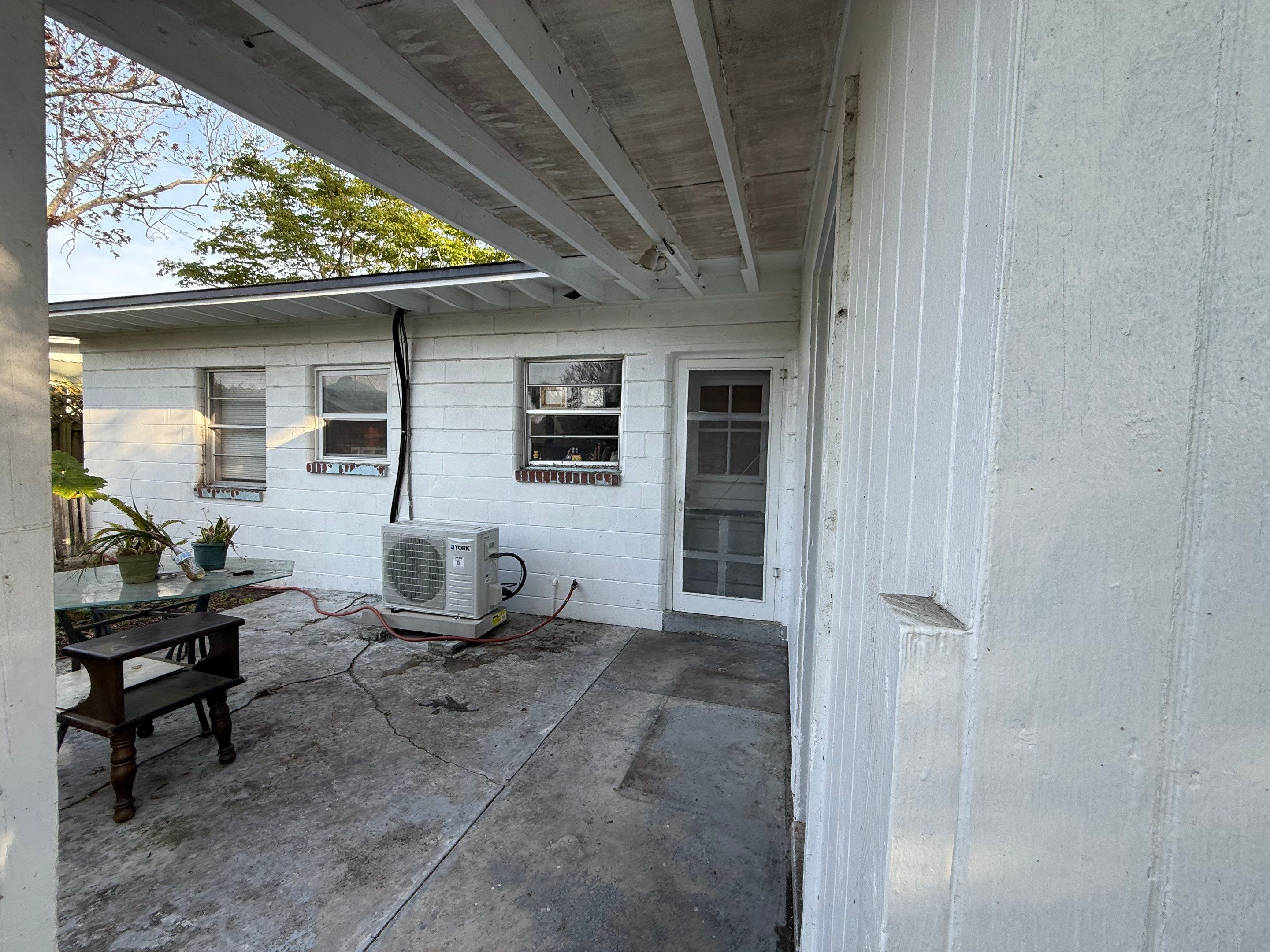 Project in Jacksonville Beach by Colorwise Painting