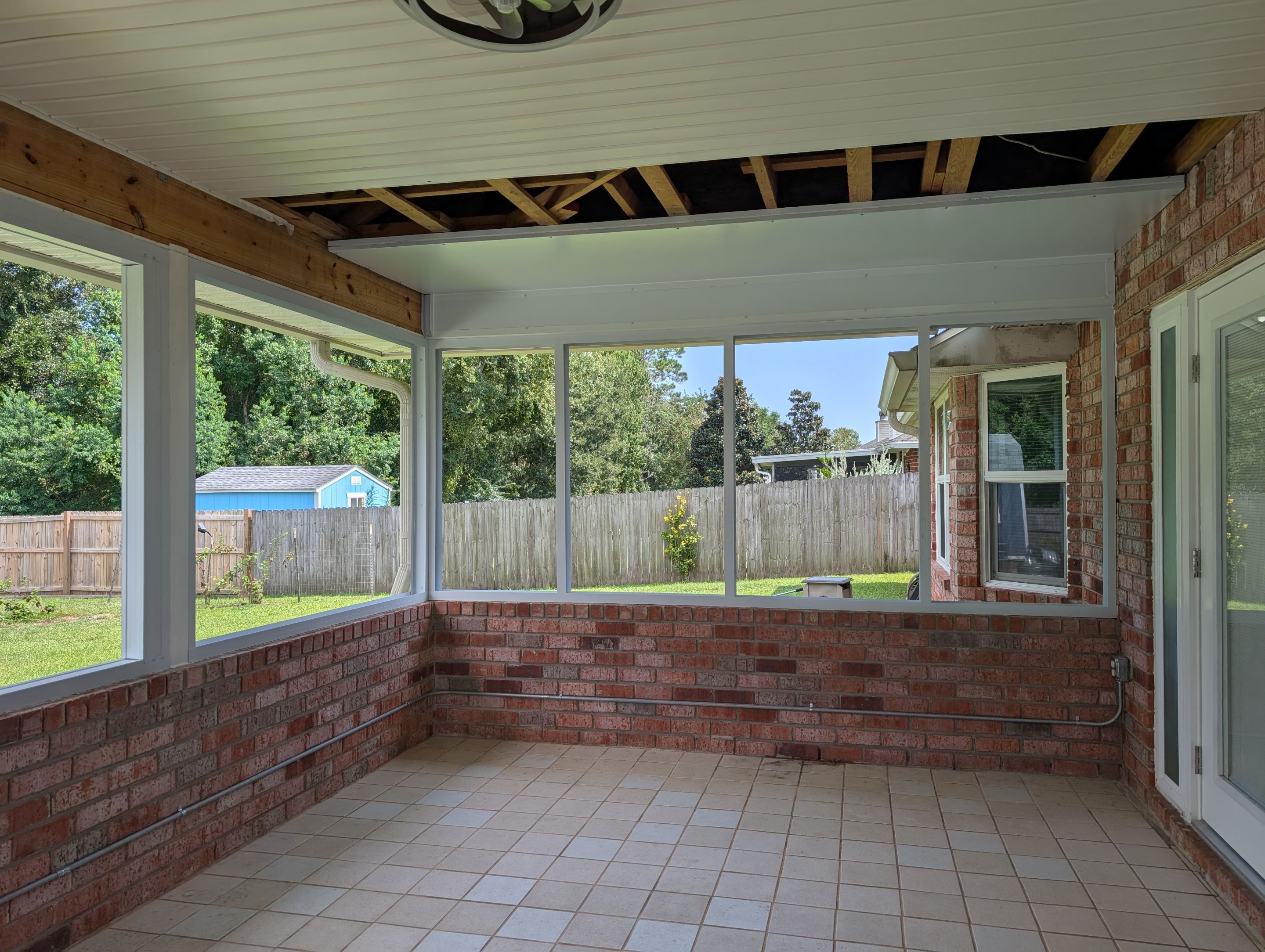 Glass Under in Pensacola by Titan Sunrooms