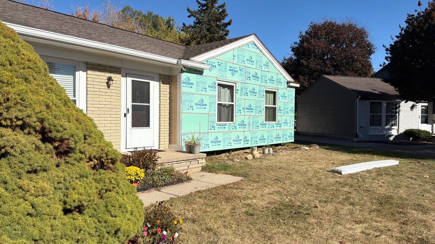 Siding Replacement using Alside S7 Cedar Mill Grain Cape Cod Grey by 180 Contractors