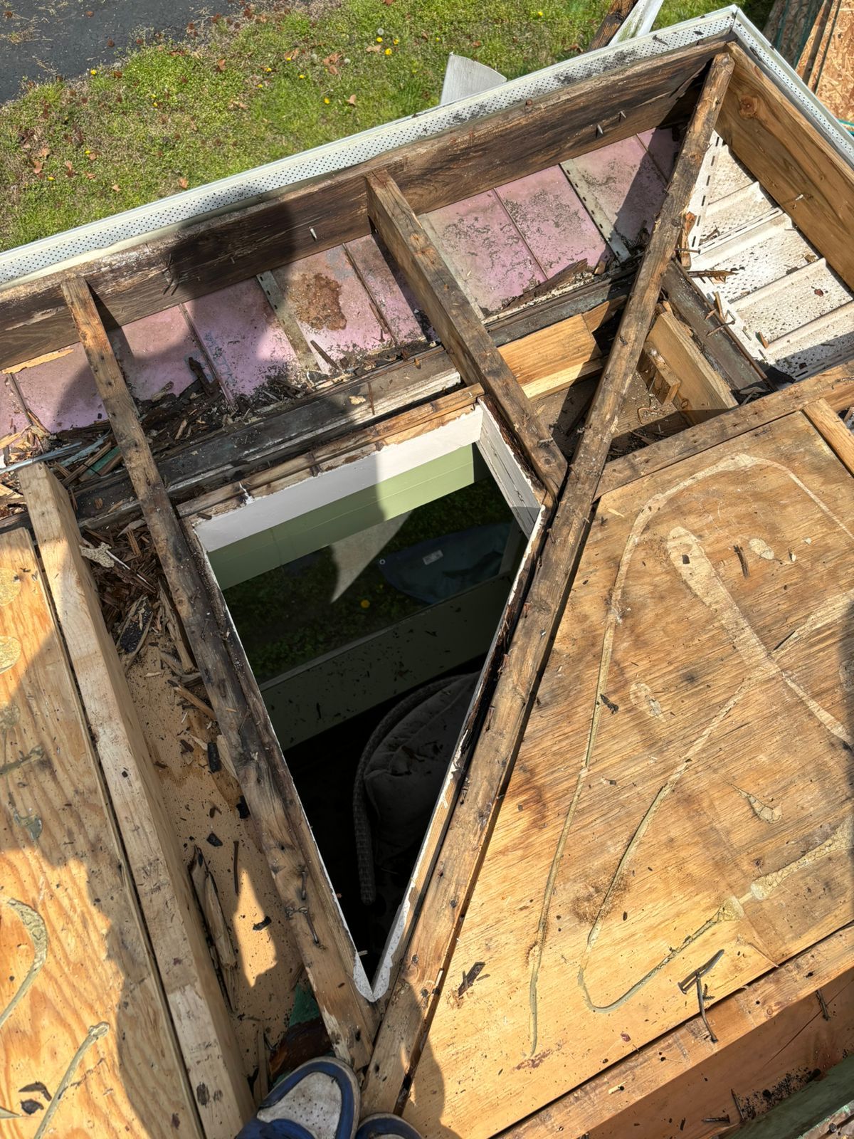 Roof Installation using GAF Timberline HDZ by ExteriorPros