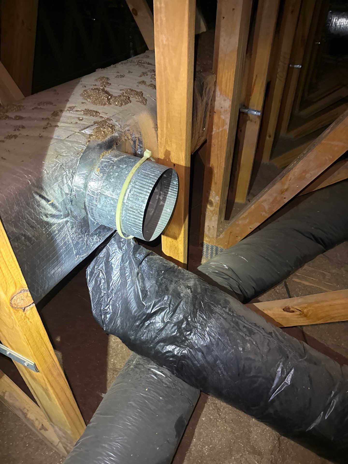 Comprehensive Air Duct Cleaning and System Maintenance in Gainesville by Pronto Air Duct Cleaning
