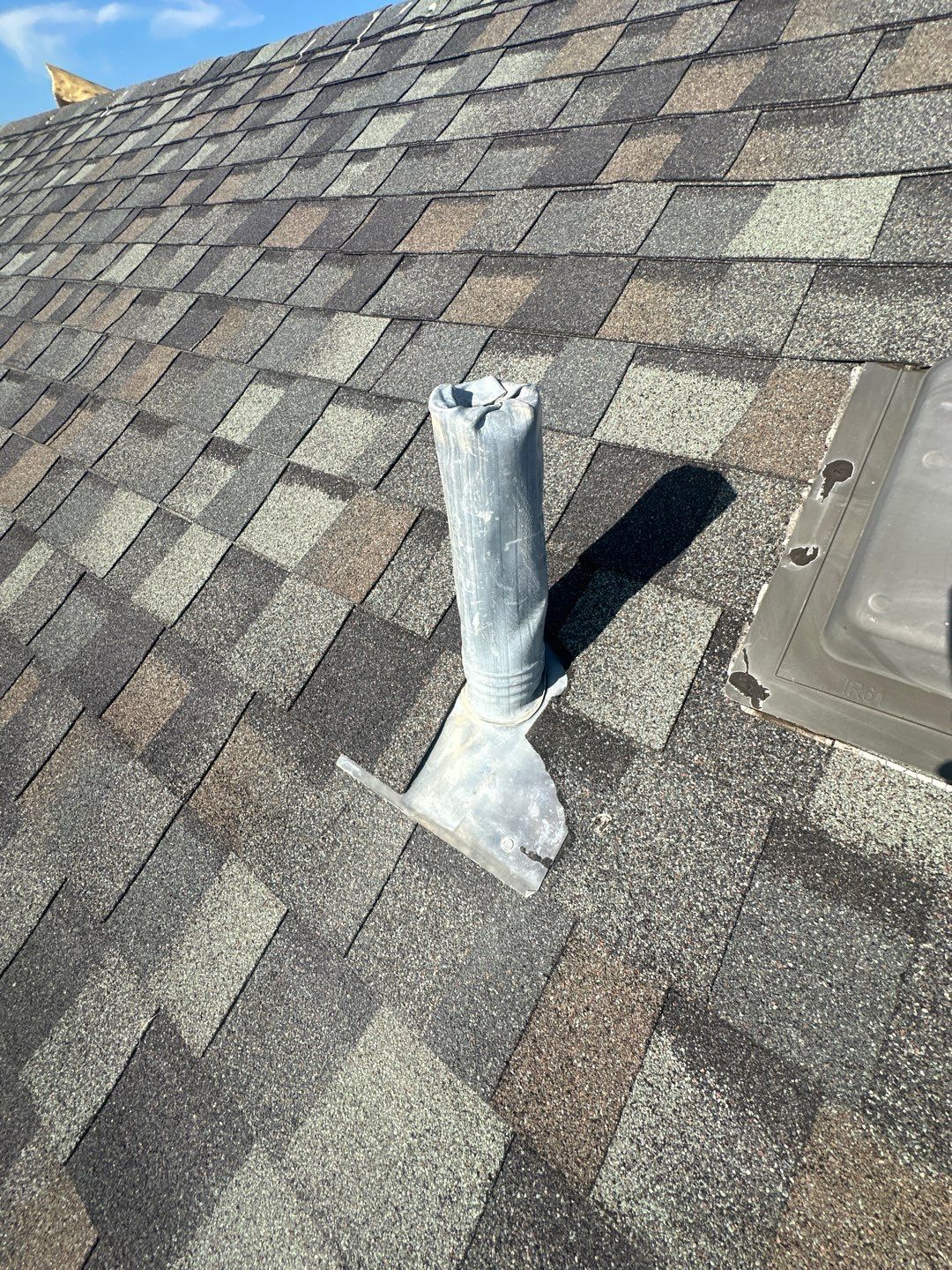 Hail Damage using Owen's Corning Duration (Lifetime) Shingles by Roof Repair Company