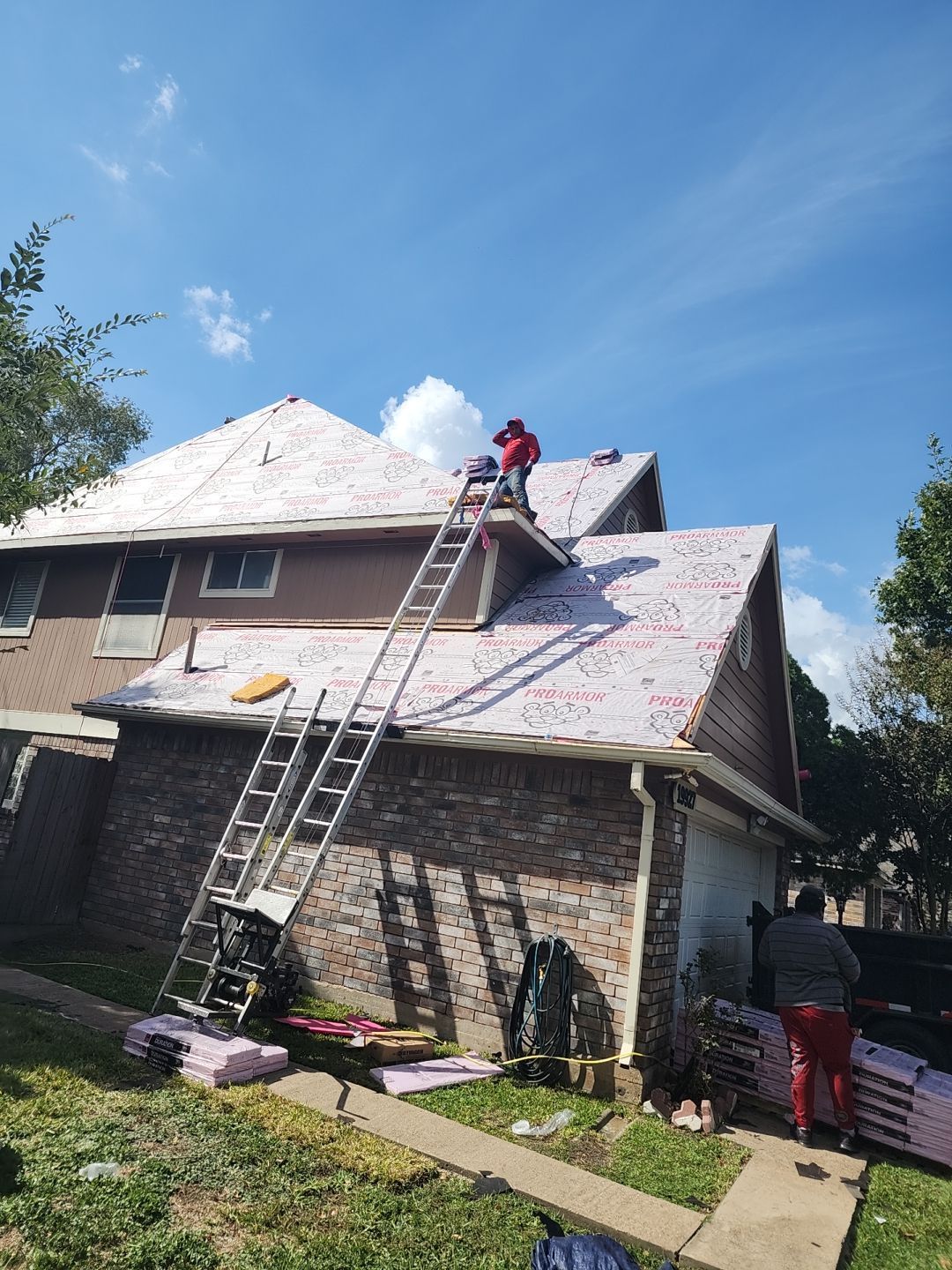 Residential Roofing Installation using Owen's Corning Duration (Lifetime) Shingles by Roof Repair Company