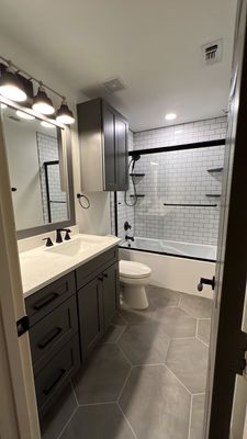 Braun’s Farm Bathroom Remodel | Modern Subway Tile Tub Shower & Custom Vanity in San Antonio