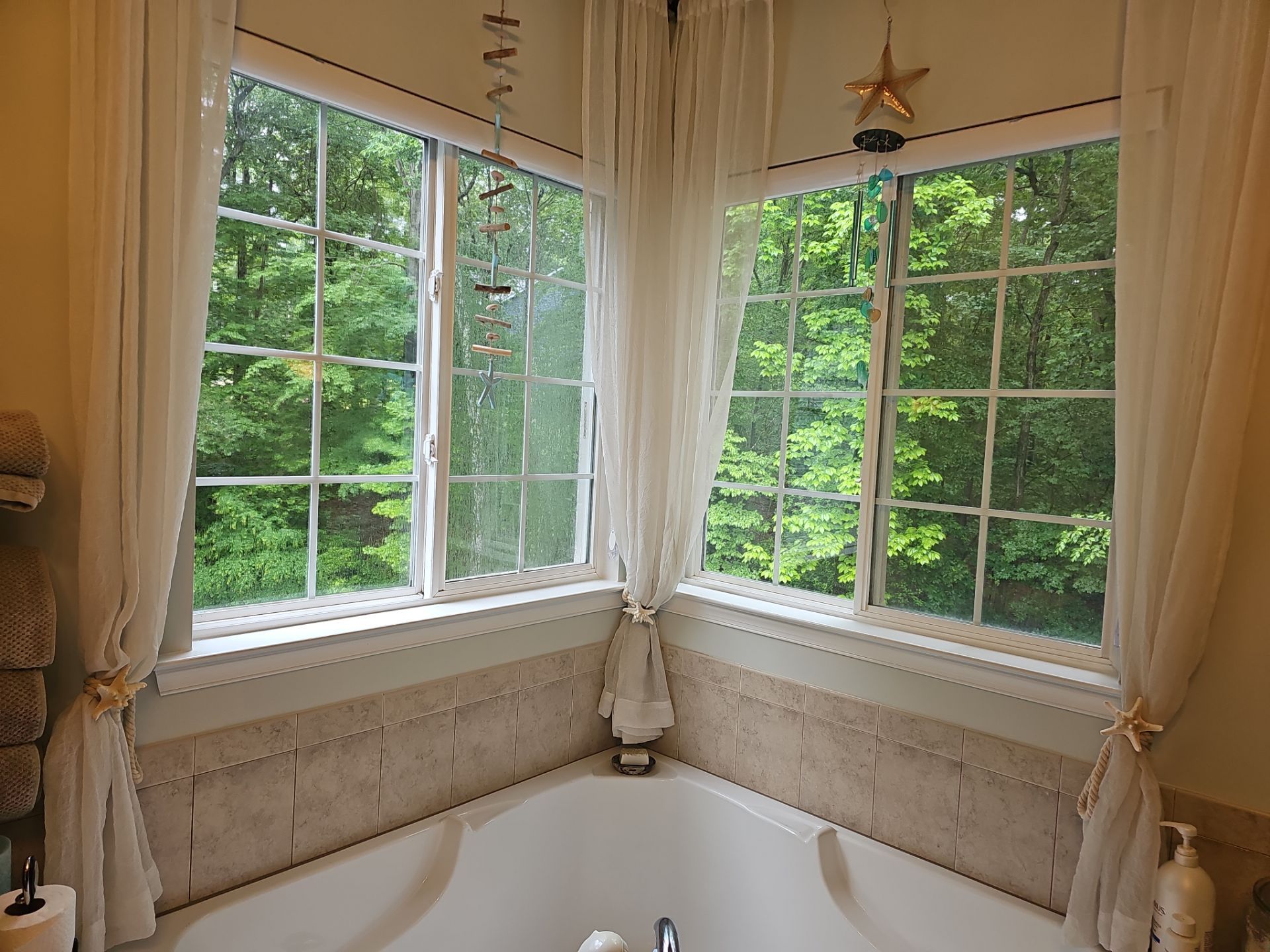 21 custom replacement windows by Window Depot of Annapolis