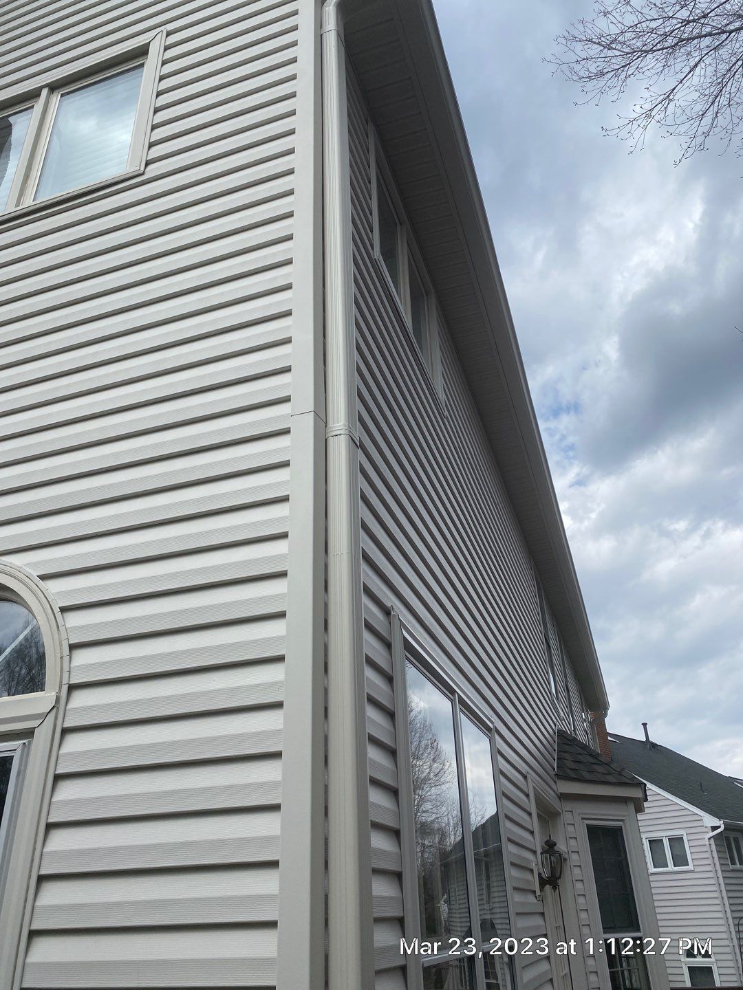 Fairfax Station: CertainTeed Landmark Pro Designer Shingles in Max Def Weathered Wood by RM Banning, Inc.